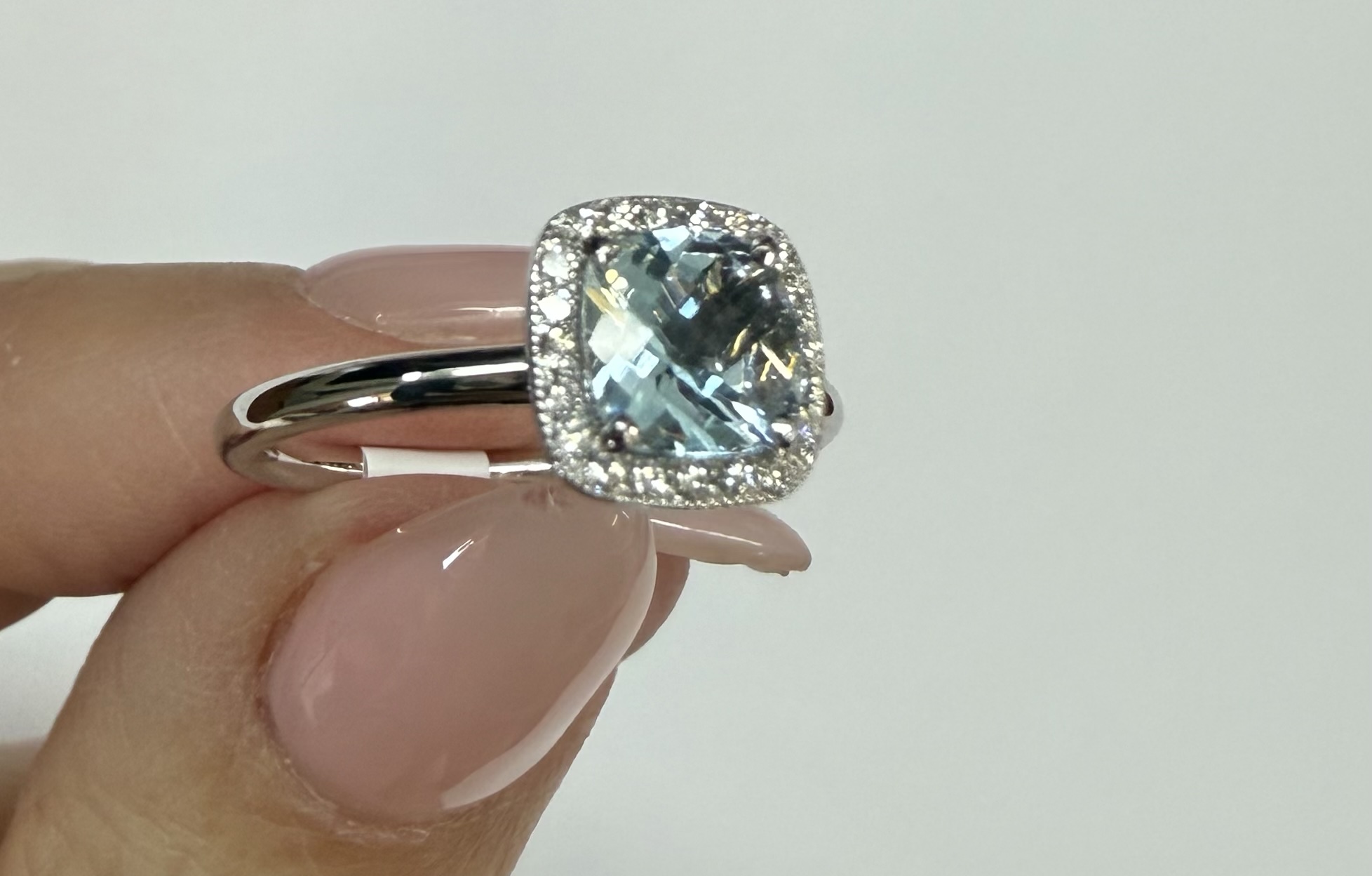 14k White Gold Genuine .70 Cttw Cushion Shaped Aquamarine & Diamond Halo - Image 4