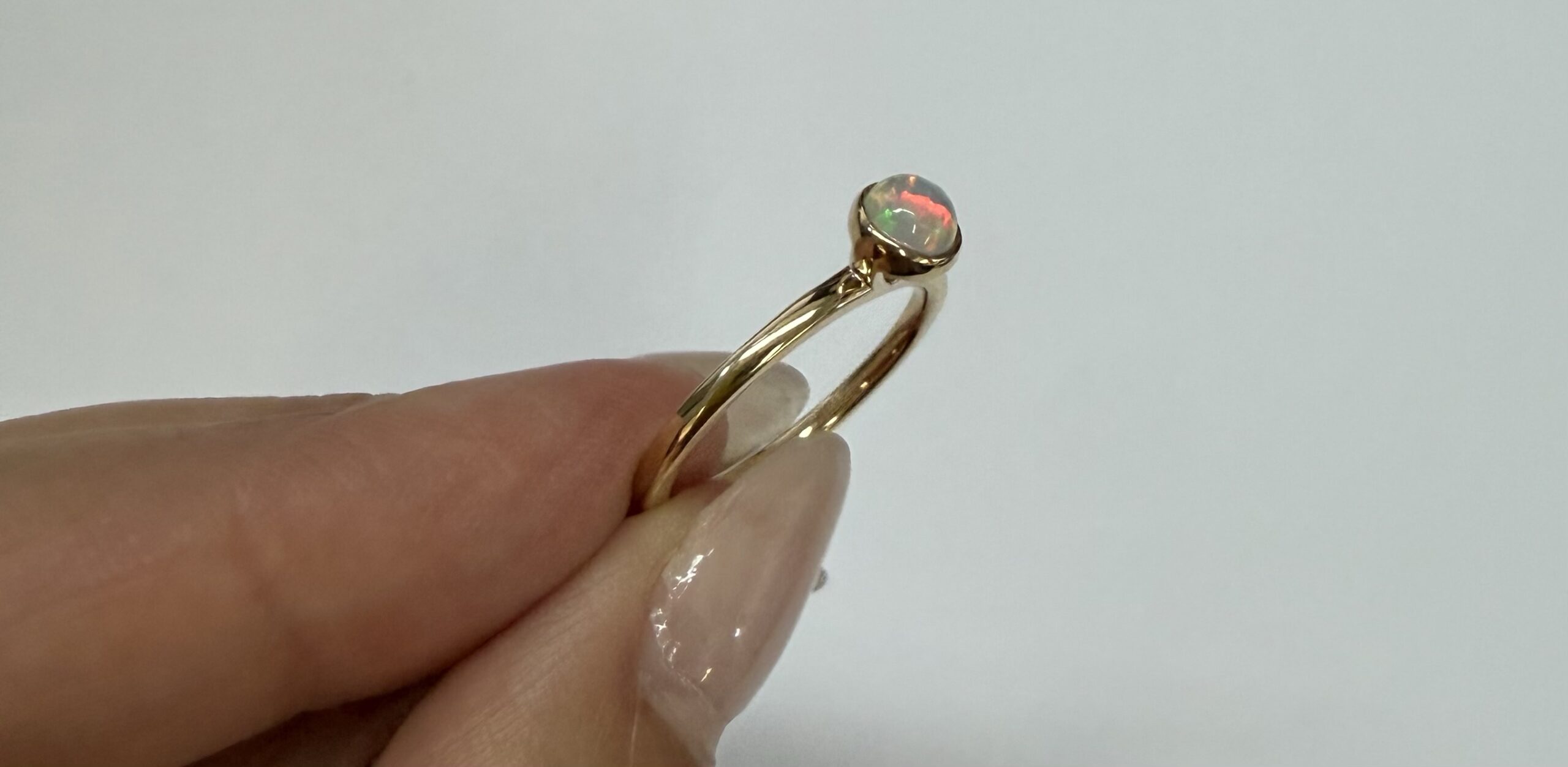14k Yellow Gold Genuine .31 Cttw Opal Bezel Ring - Image 7