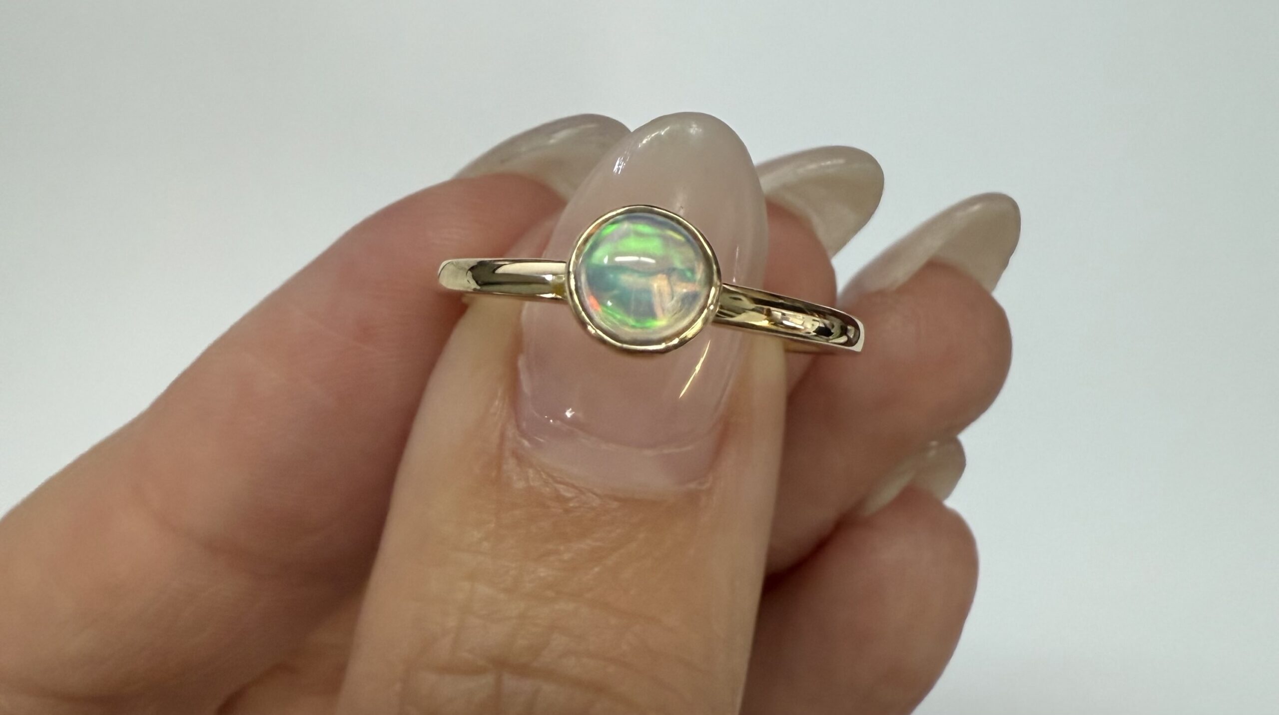 14k Yellow Gold Genuine .31 Cttw Opal Bezel Ring - Image 11