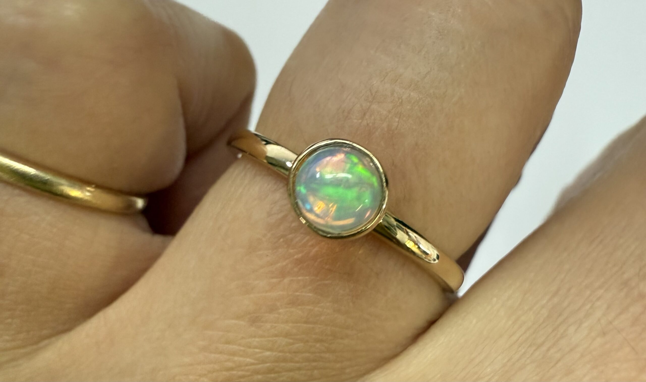 14k Yellow Gold Genuine .31 Cttw Opal Bezel Ring - Image 18