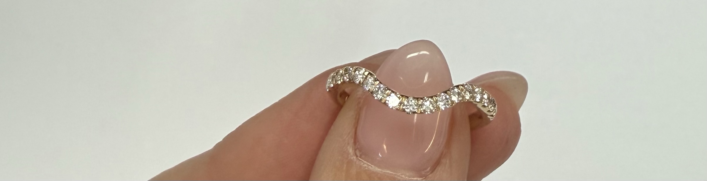14k Yellow Gold Curved 17 Stone Genuine .38 Cttw Round Brilliant Cut Diamond Band - Image 13