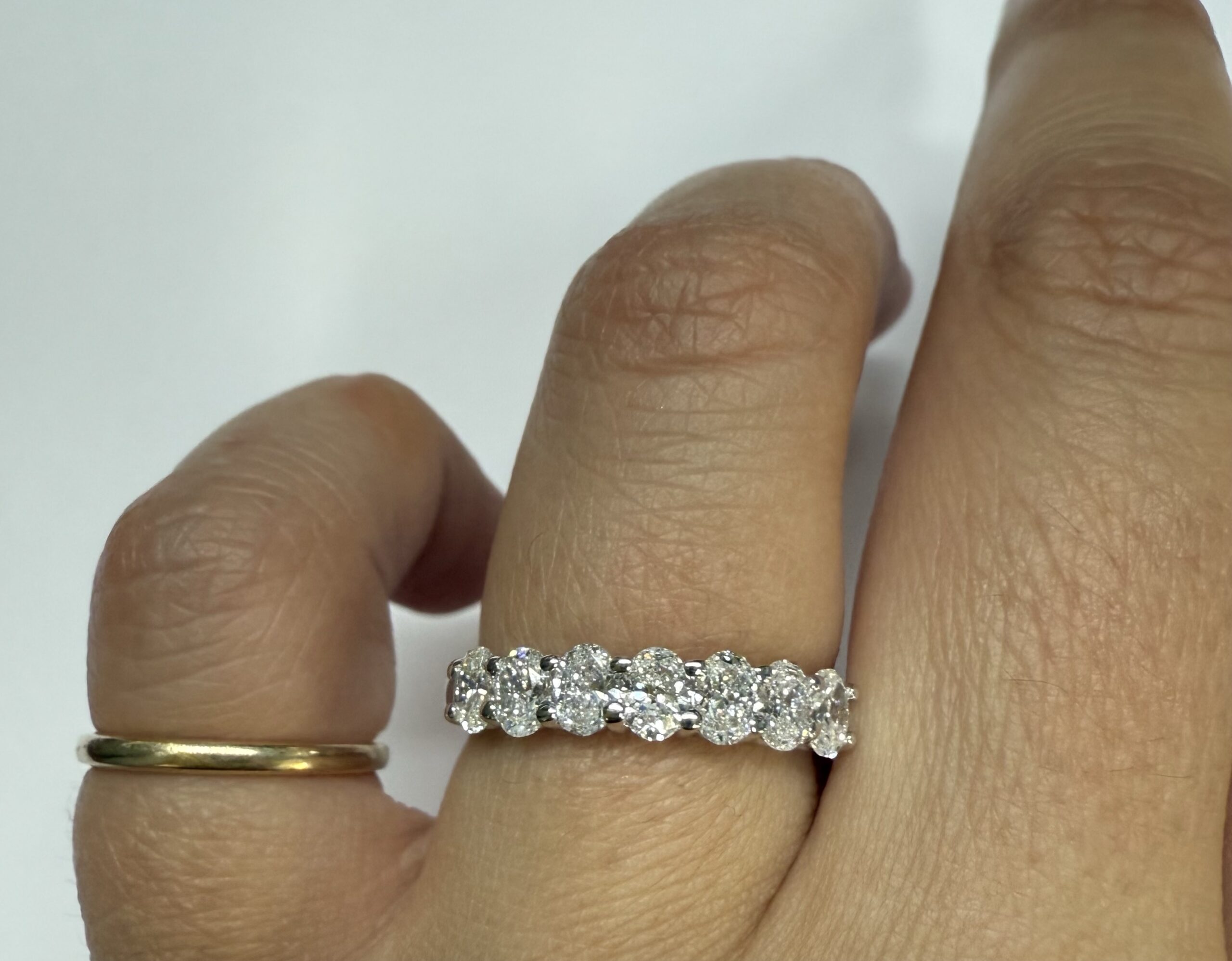 14k White Gold 7 Stone Shared Prong 1.05 Cttw Genuine Laboratory Grown Oval Brilliant Cut Diamond Band - Image 5