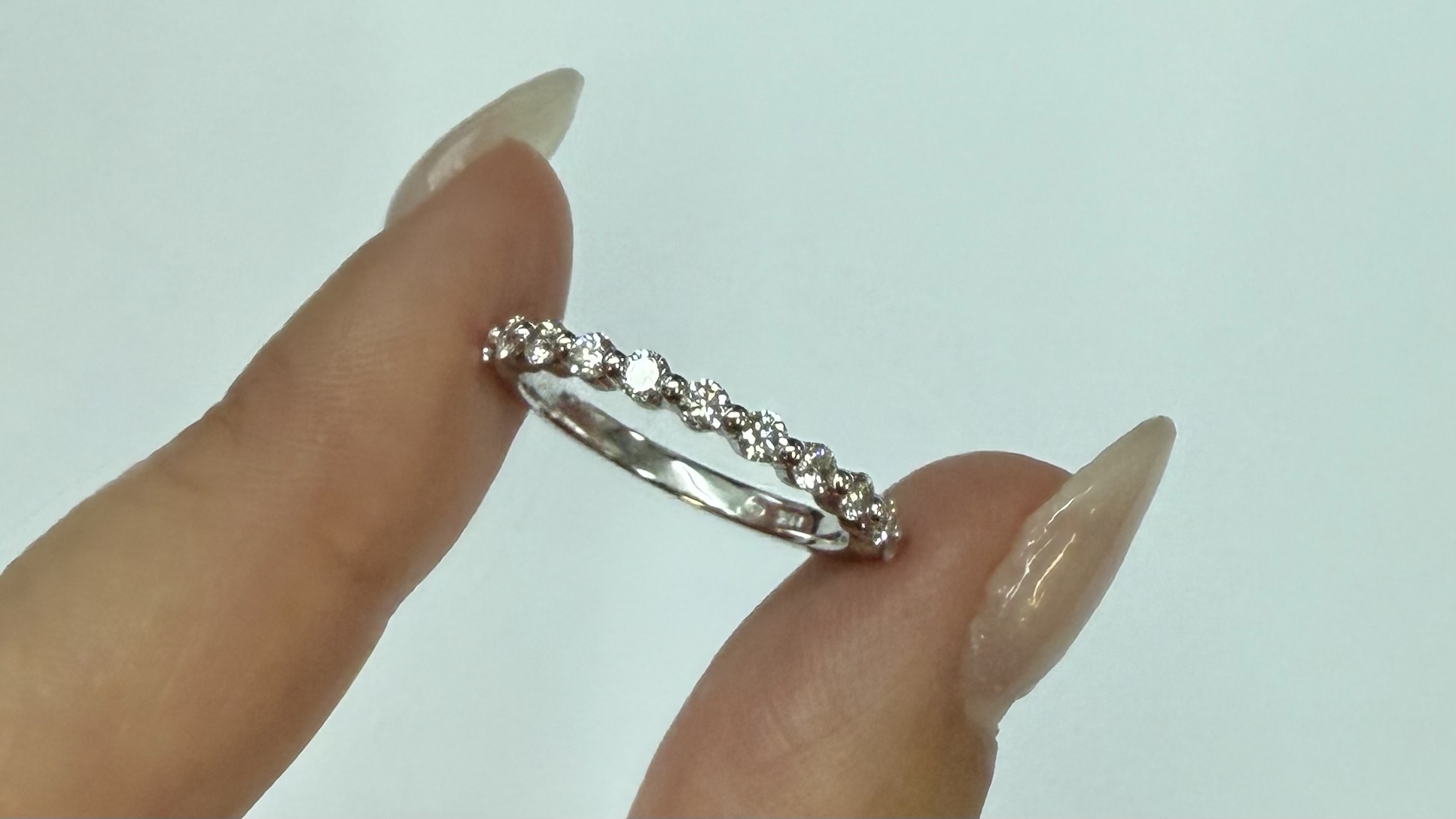 14k White Gold 11 Stone Genuine 1/2 Cttw Round Brilliant Cut Diamond Band