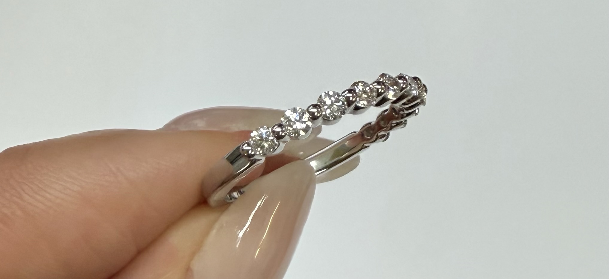 14k White Gold 11 Stone Genuine 1/2 Cttw Round Brilliant Cut Diamond Band - Image 20