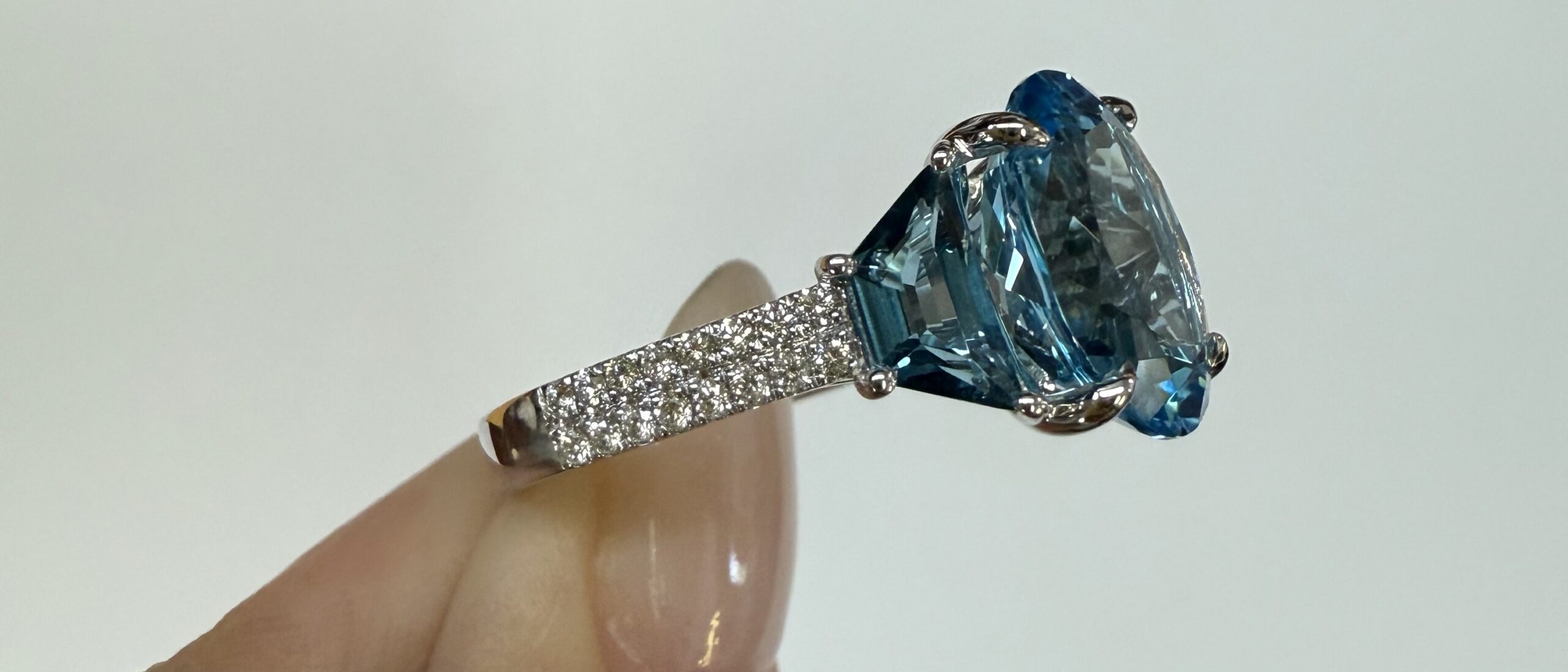 14k White Gold Genuine 4.95 Cttw Blue Topaz & 1.47 Cttw Genuine London Blue Topaz Ring - Image 14