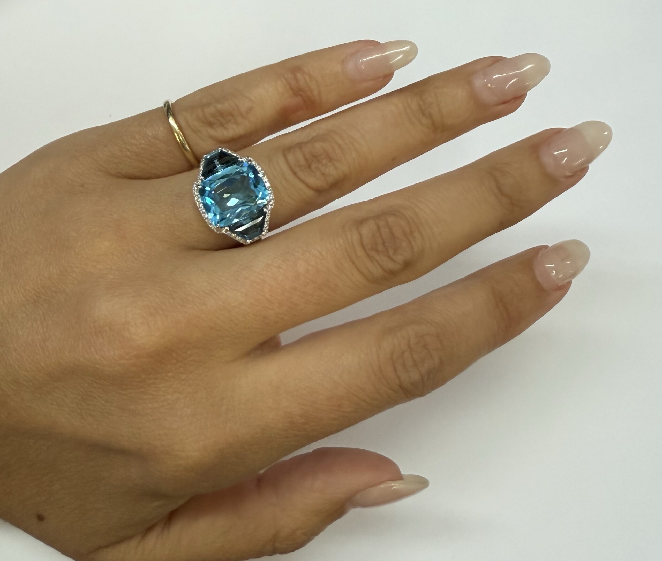 14k White Gold Genuine 6.06 Blue Topaz & 1.47 Cttw Genuine London Blue Topaz Ring - Image 10