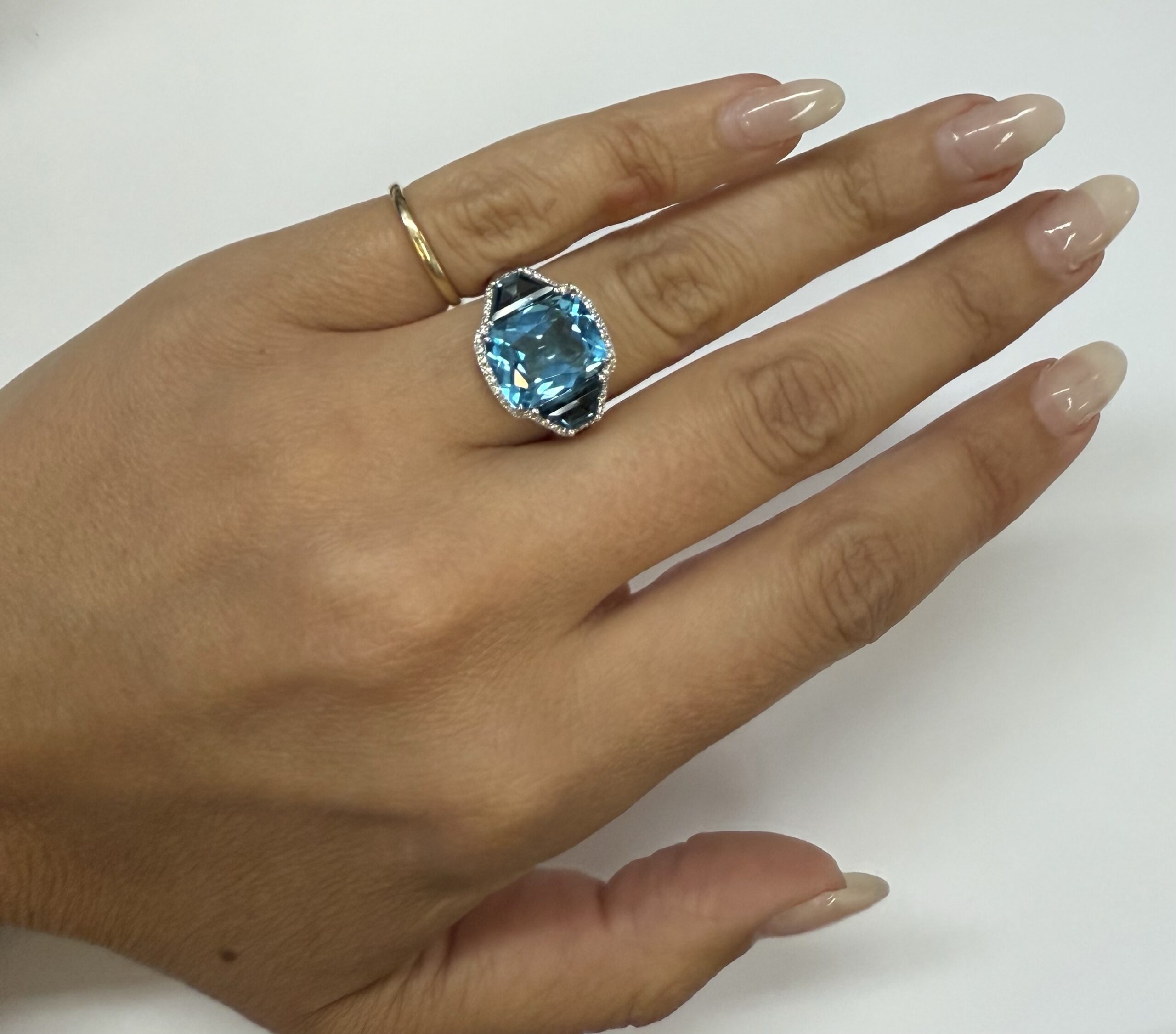 14k White Gold Genuine 6.06 Blue Topaz & 1.47 Cttw Genuine London Blue Topaz Ring - Image 18