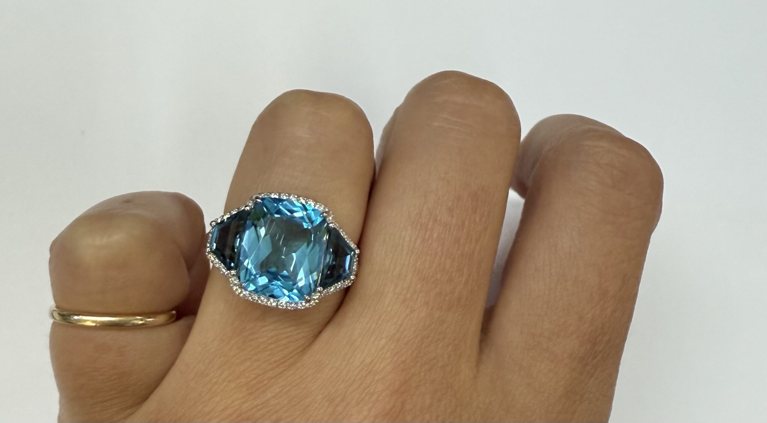 14k White Gold Genuine 6.06 Blue Topaz & 1.47 Cttw Genuine London Blue Topaz Ring - Image 22