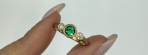 18k Yellow Gold Genuine .40 Cttw Emerald & Diamond Three Stone Ring