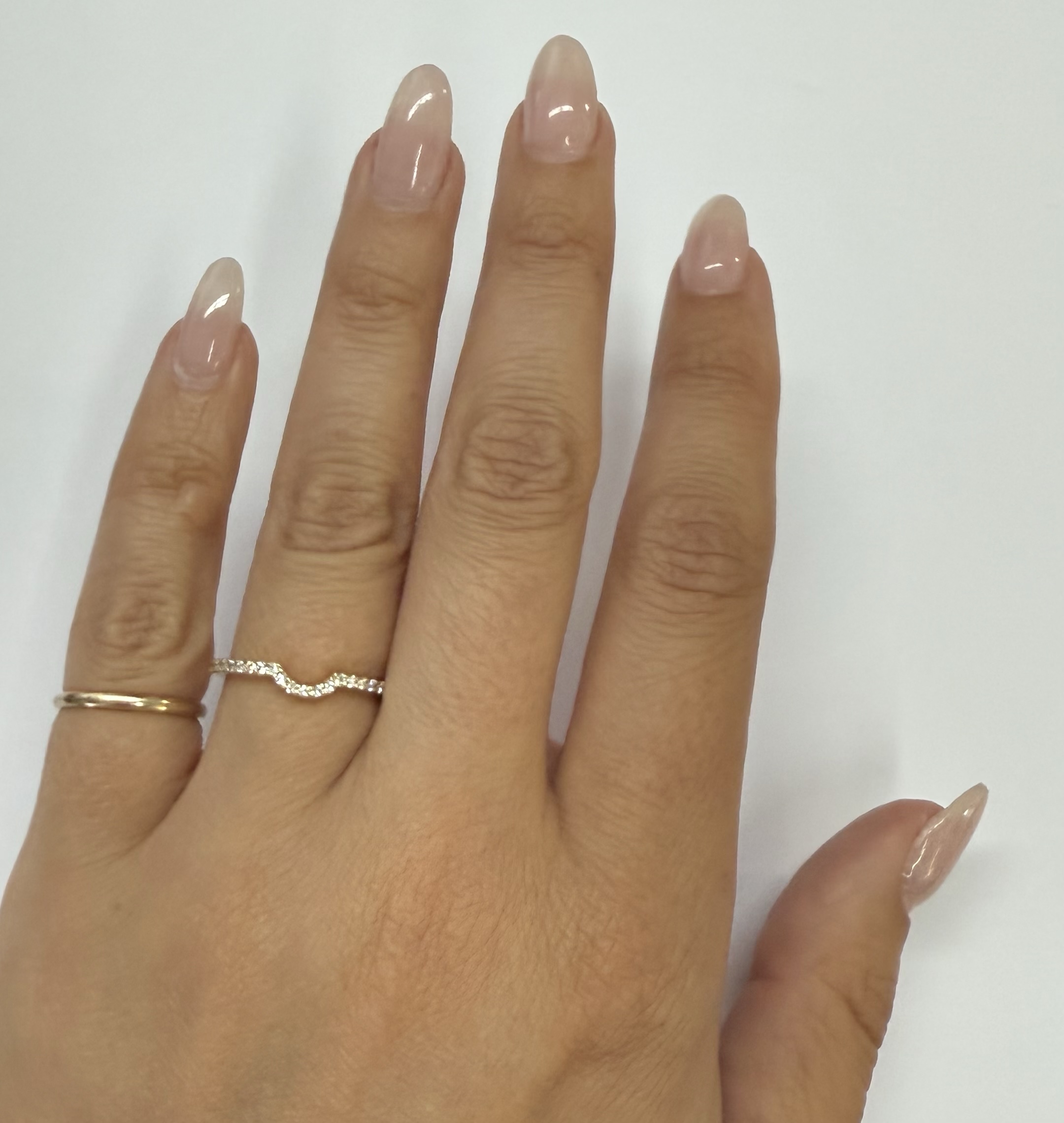 14k Yellow Gold 23 Stone Genuine .20 Cttw Round Brilliant Cut Diamond Fitted Band - Image 32