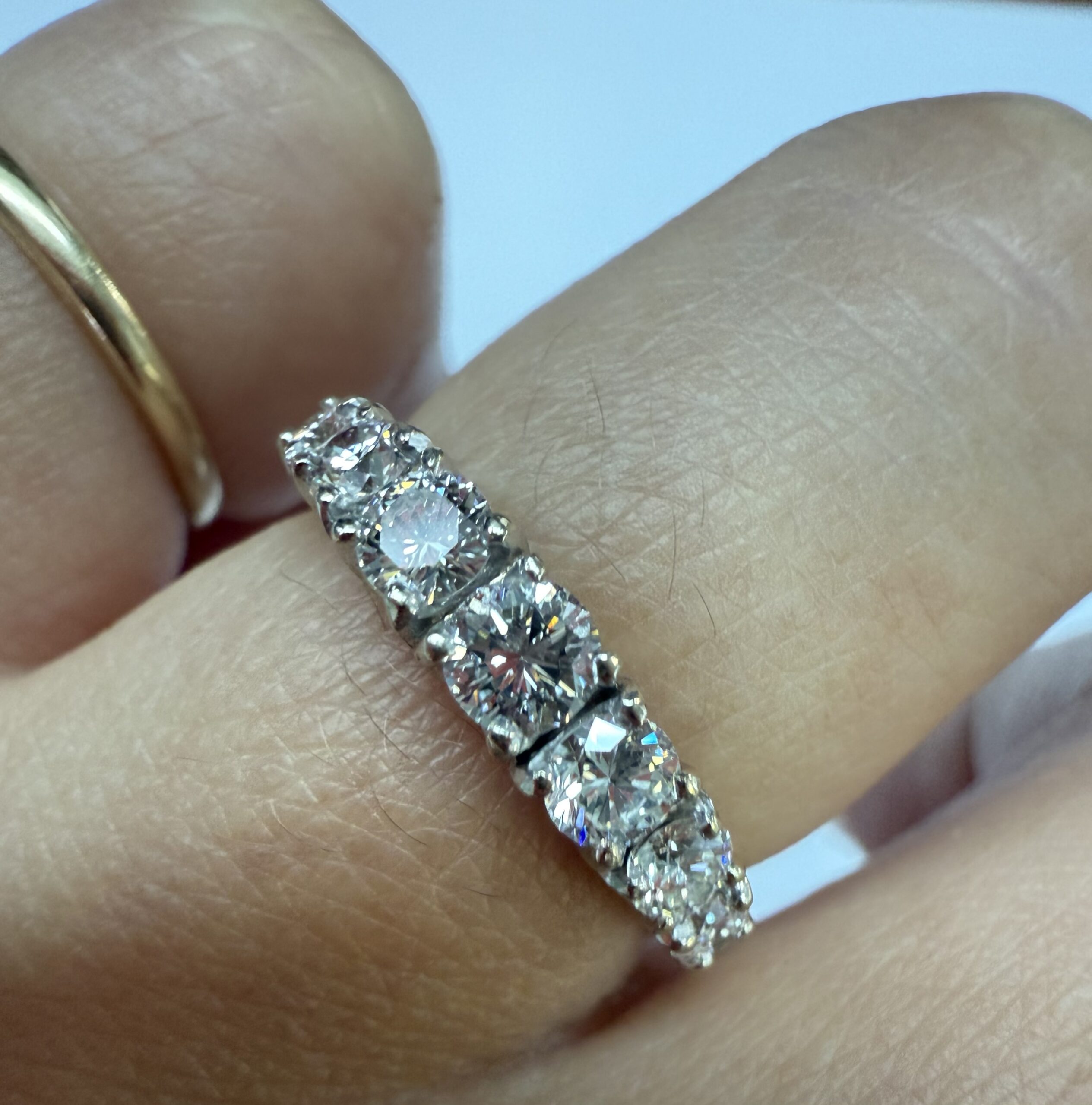 Vintage 14k White & Yellow Seven Stone Genuine 3/4 Cttw Round Brilliant Cut Diamond Graduated Band - Image 25