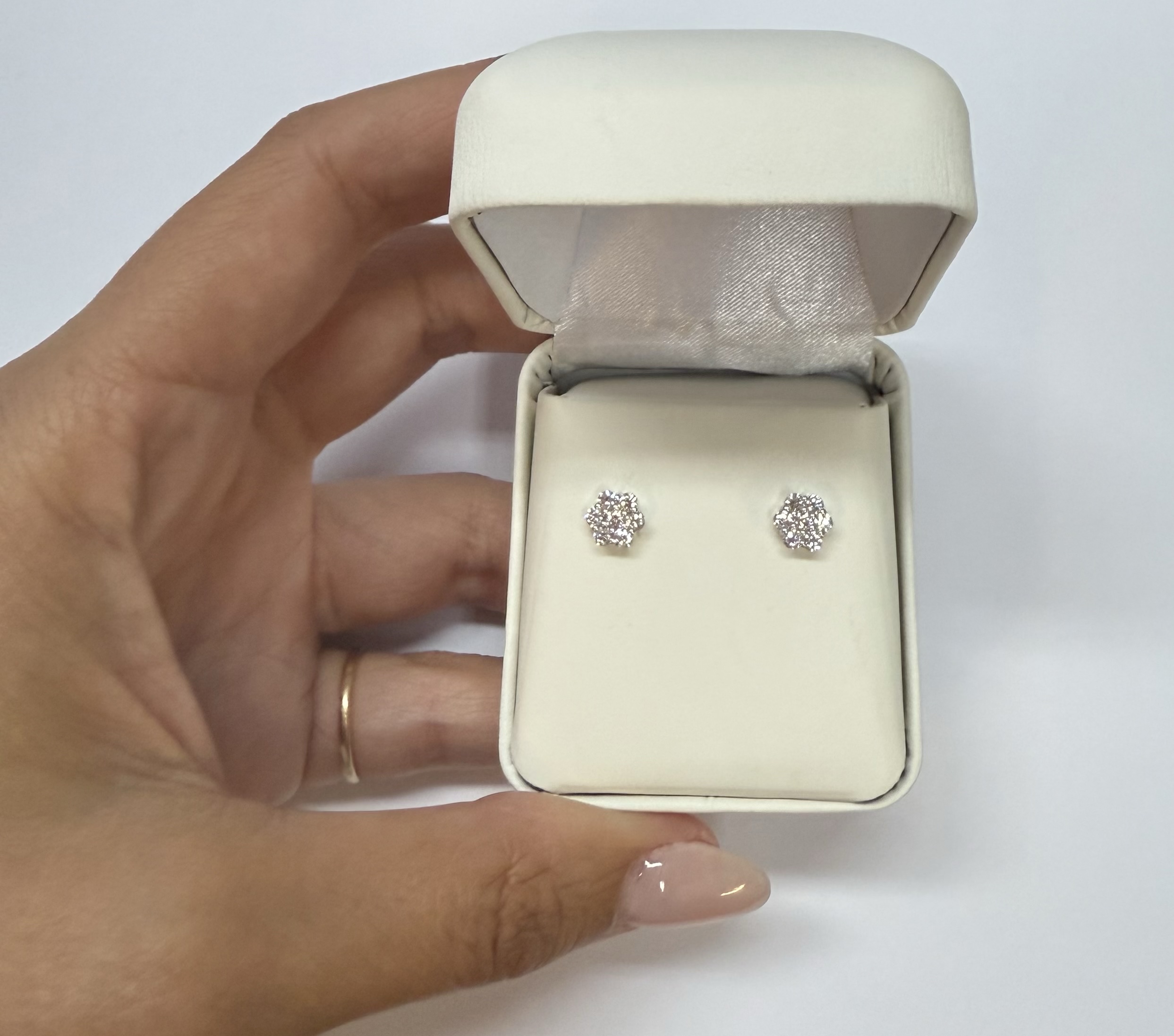 14k White Gold Genuine 1/2 Cttw Round Brilliant Cut Diamond Cluster Stud Earrings - Image 26