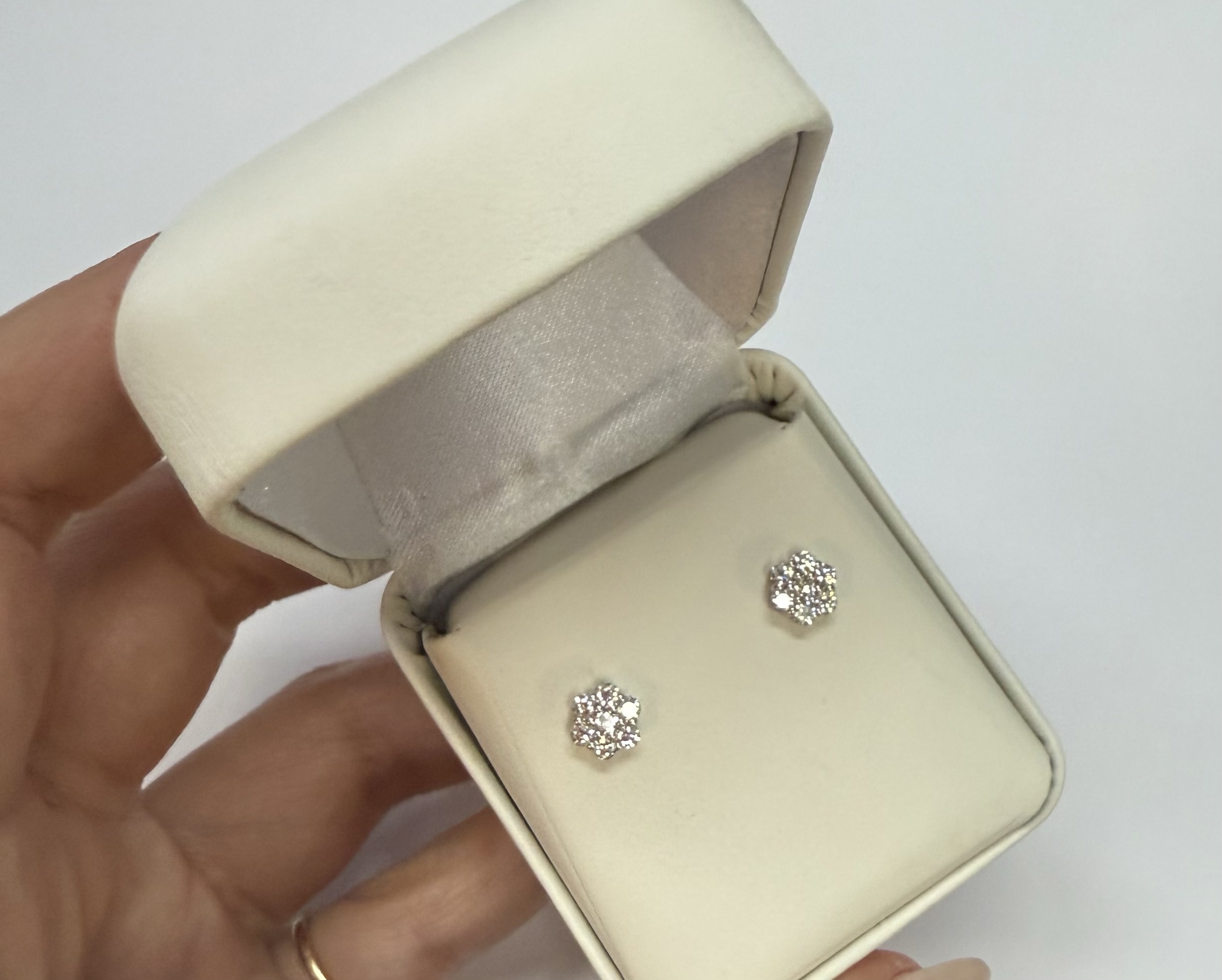 14k White Gold Genuine 1/2 Cttw Round Brilliant Cut Diamond Cluster Stud Earrings - Image 24