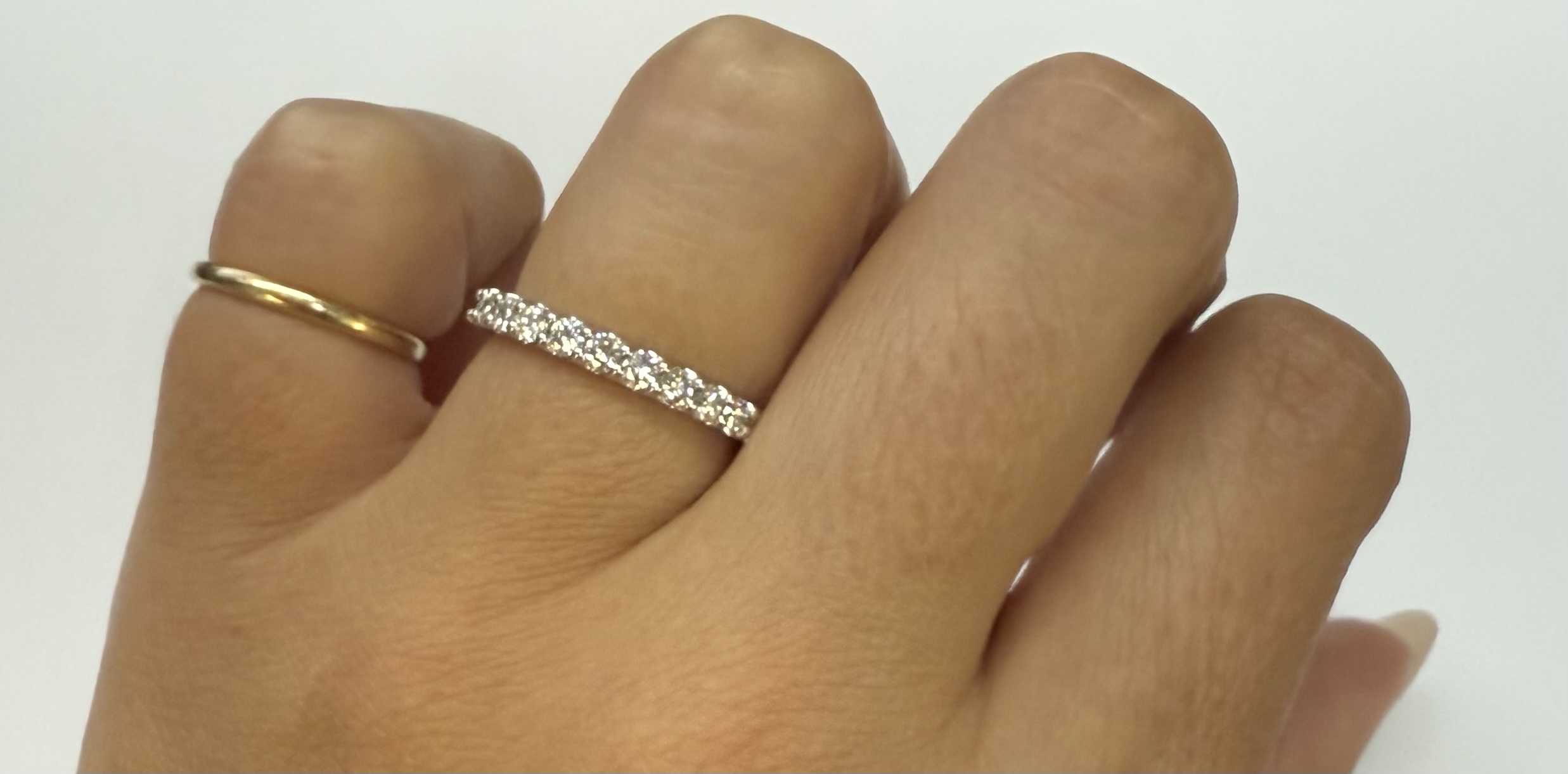 14k White Gold Shared Prong 13 Stone Genuine .58 Cttw Round Brilliant Cut Diamond Band - Image 23