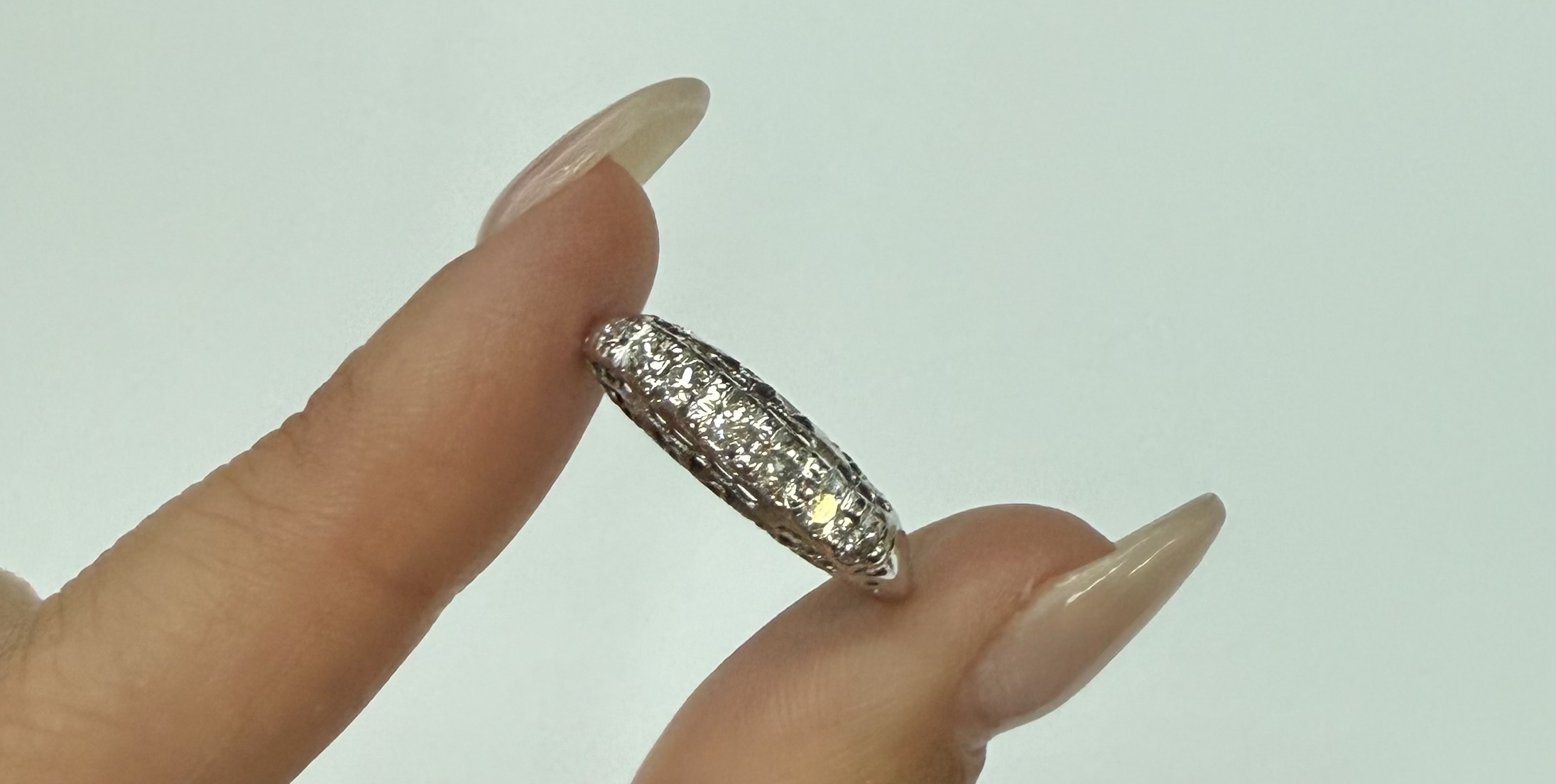 Vintage 14k White Gold Genuine Diamond 7 Stone Filigree Band - Image 2