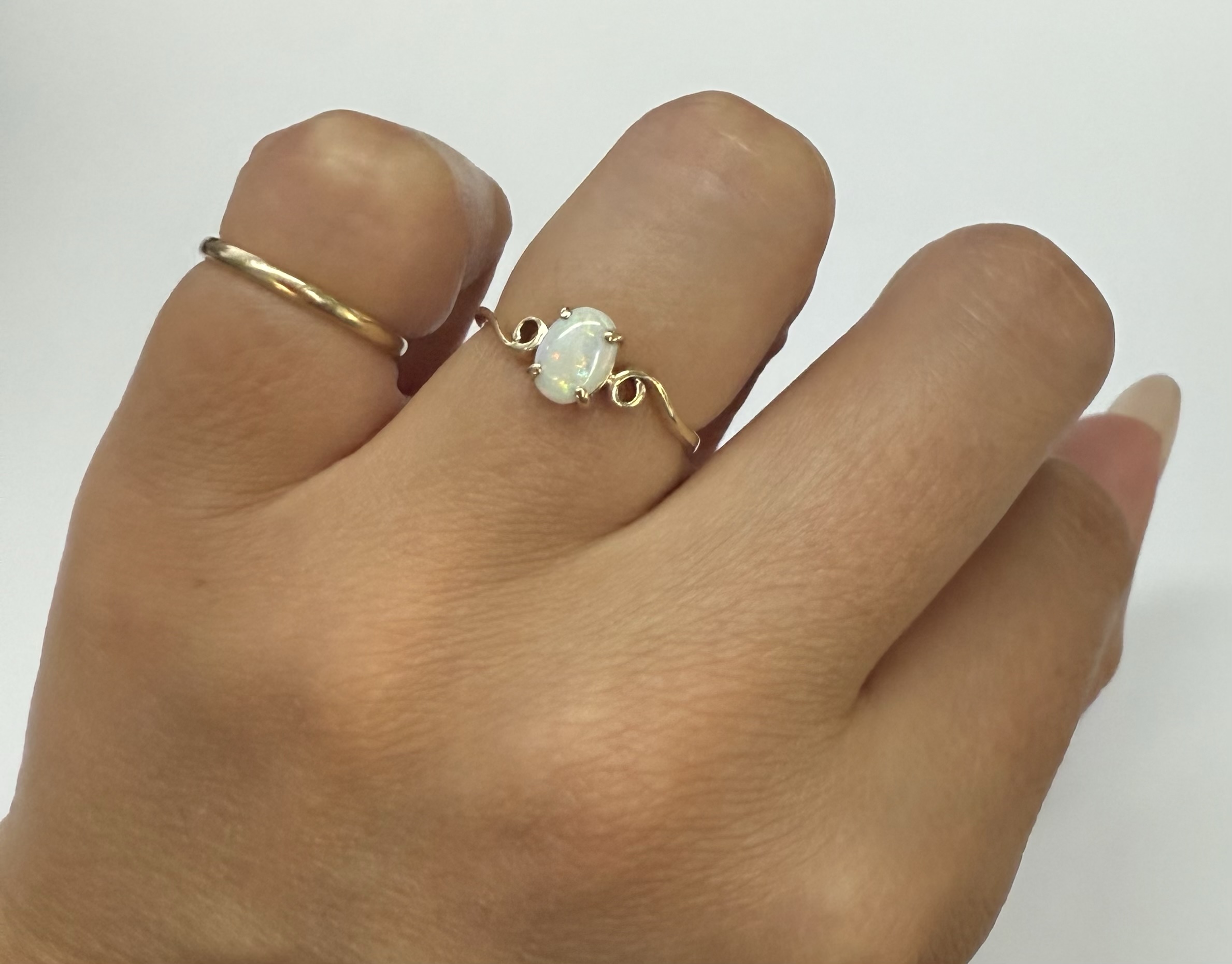 Vintage 10k Yellow Gold Genuine Opal Ring - Image 20