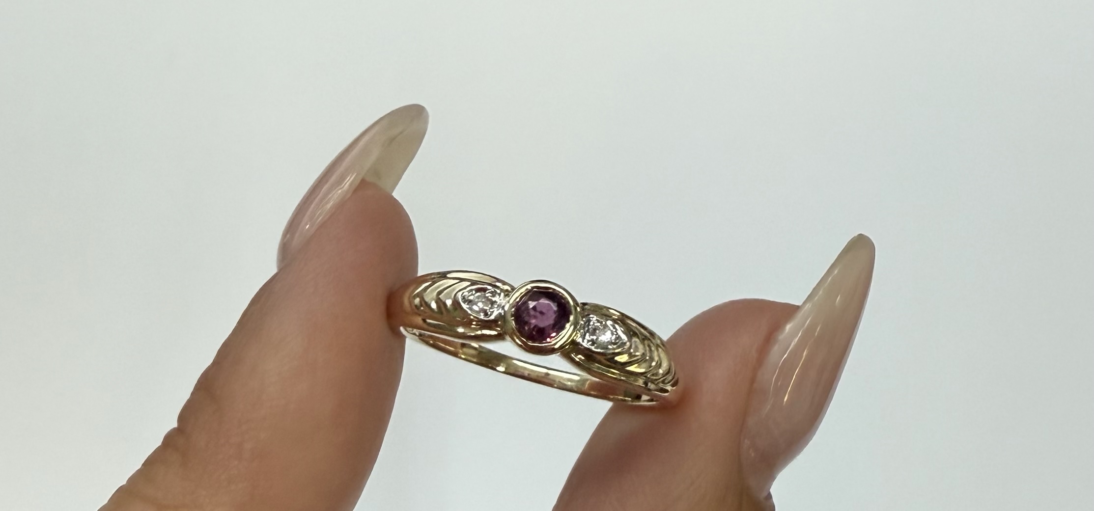 Vintage 14k Yellow Gold Bezel Set Ruby Ring - Image 2