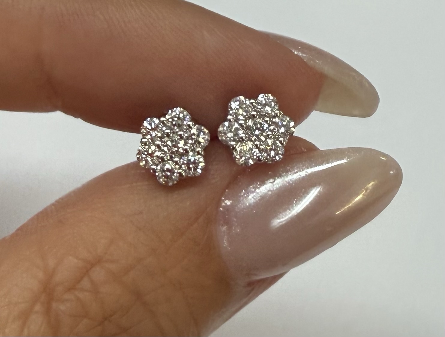 14k White Gold Genuine 1/2 Cttw Round Brilliant Cut Diamond Cluster Stud Earrings - Image 5