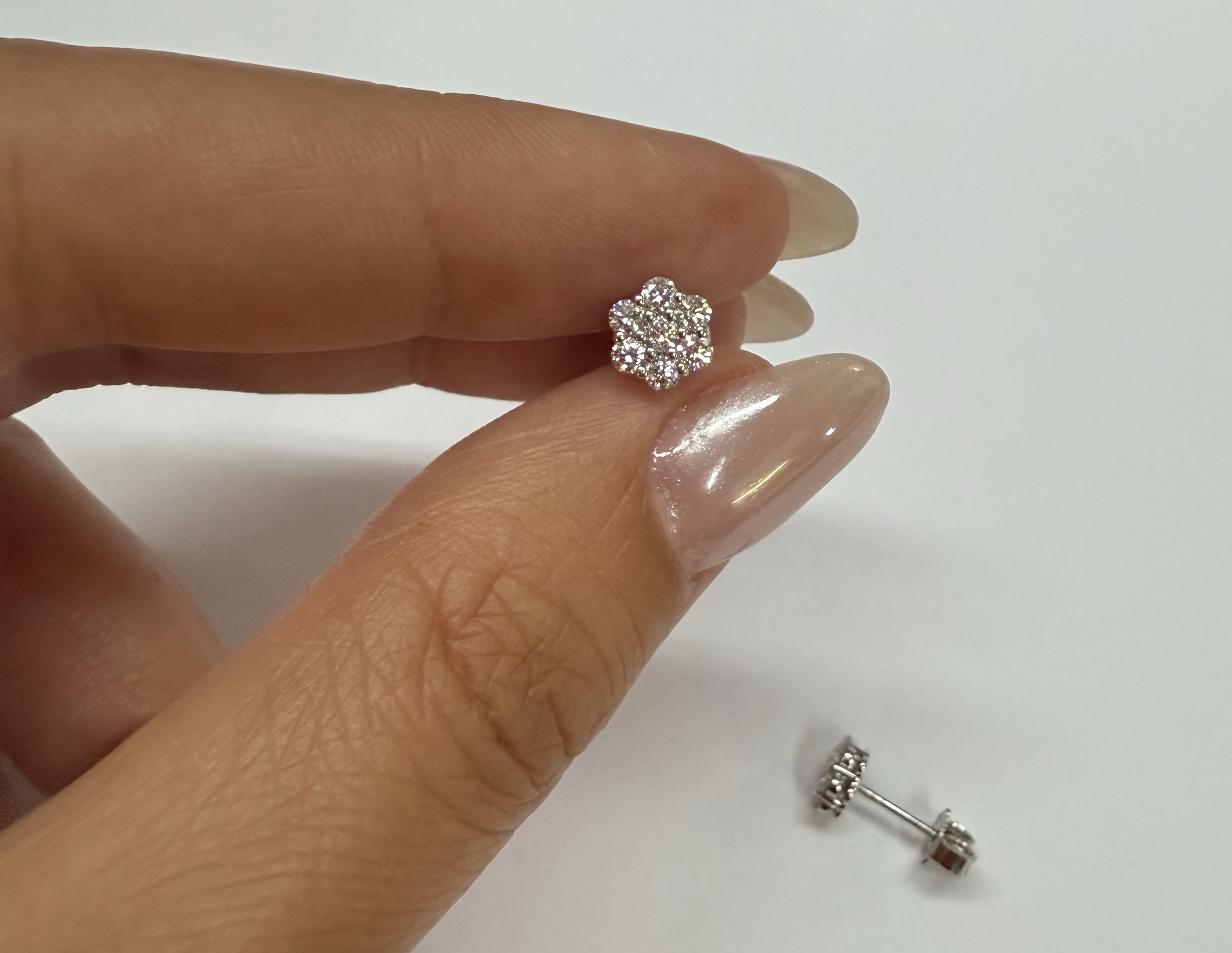 14k White Gold Genuine 1/2 Cttw Round Brilliant Cut Diamond Cluster Stud Earrings - Image 21