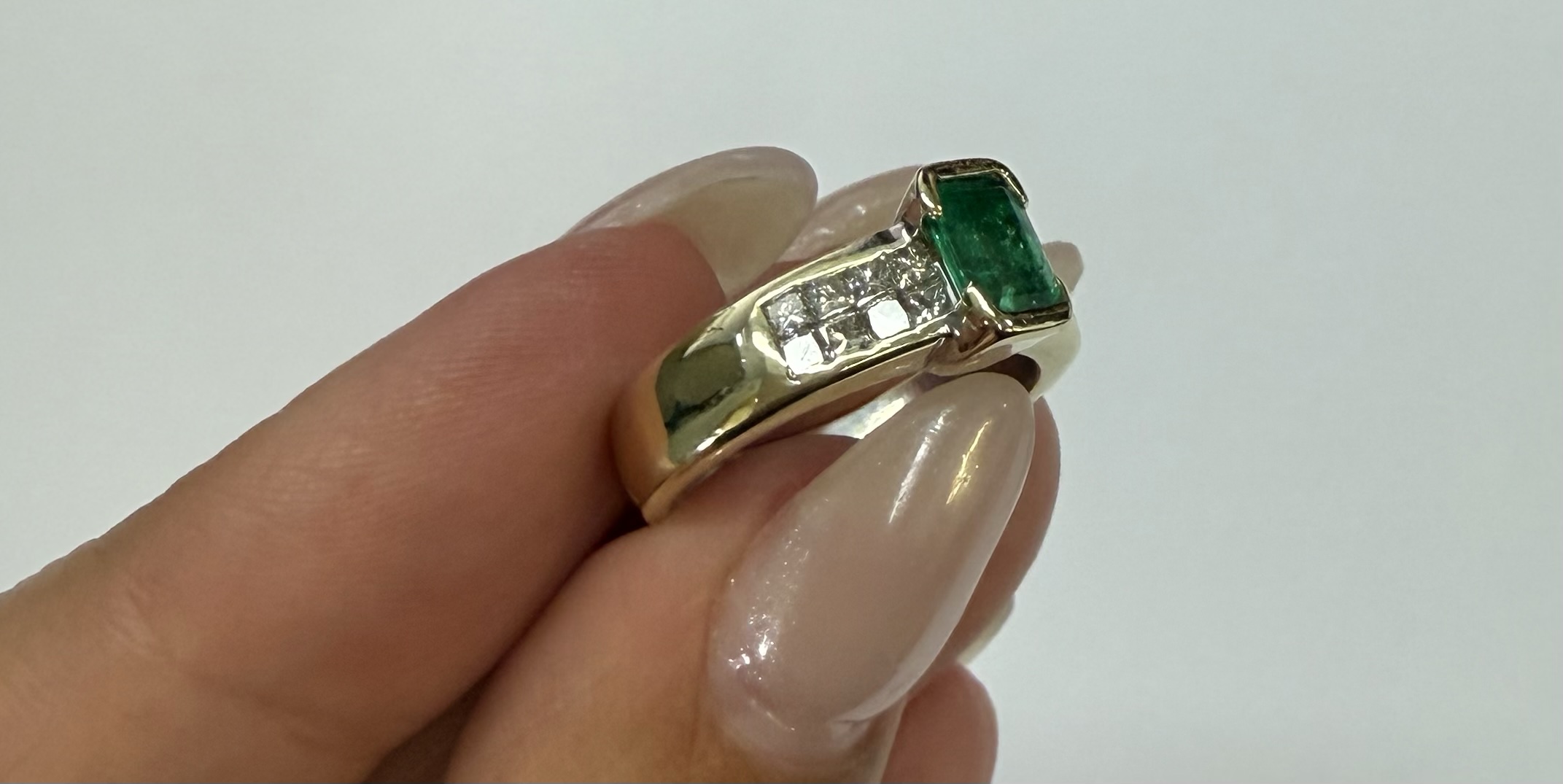 18k Yellow Gold Genuine 3/4 Cttw Emerald & 1 cttw Princess Cut Diamond Ring - Image 9