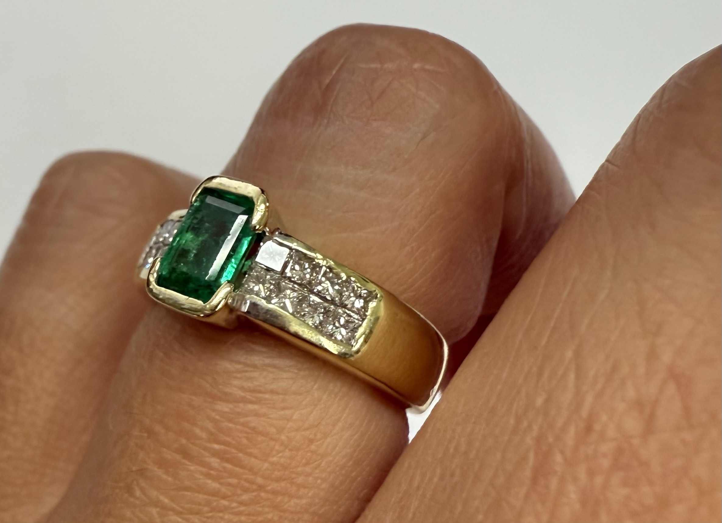 18k Yellow Gold Genuine 3/4 Cttw Emerald & 1 cttw Princess Cut Diamond Ring - Image 18