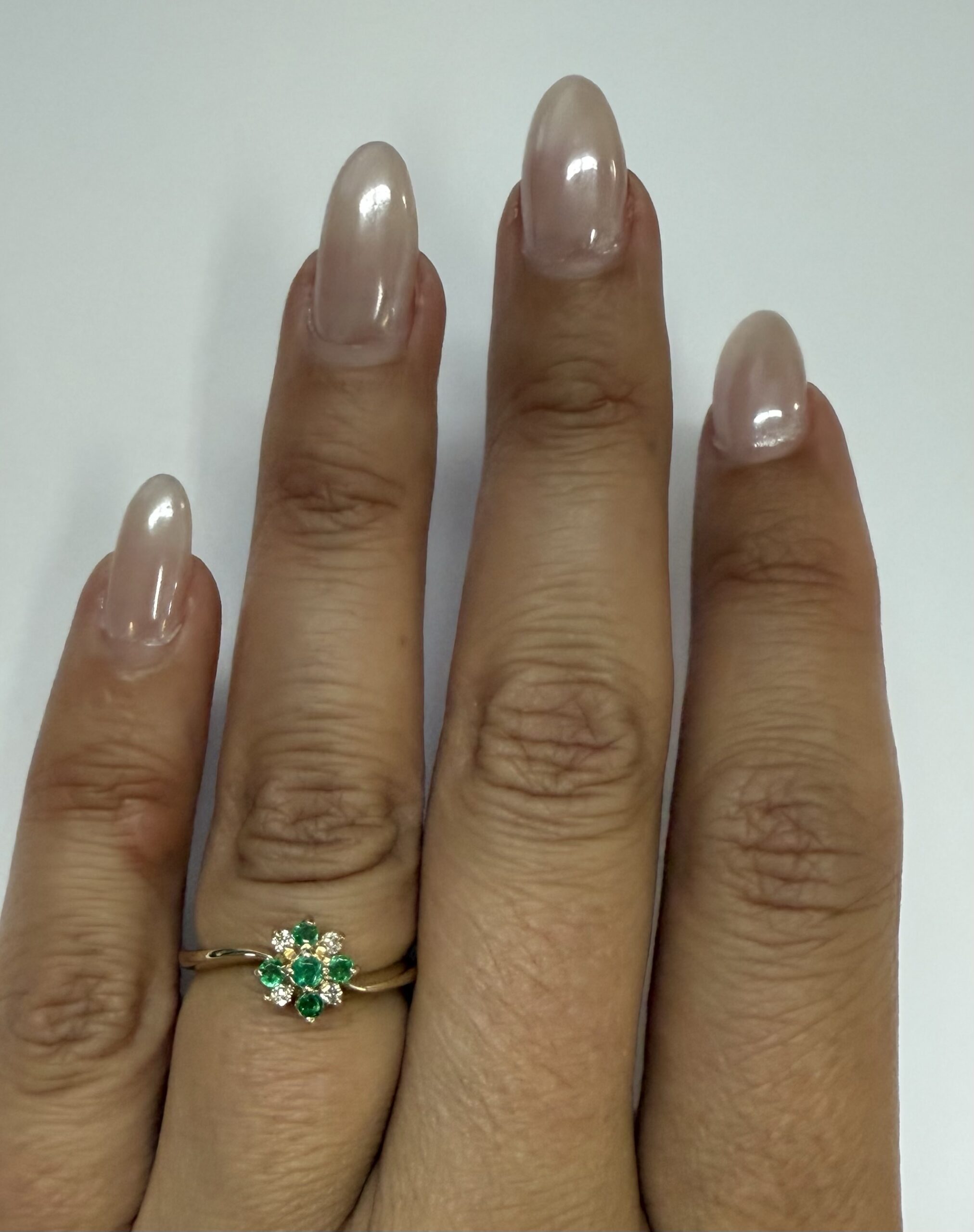 Vintage 14k Yellow Gold 1/4 Cttw Emerald & .10 Cttw Genuine Diamond Cluster Ring - Image 22