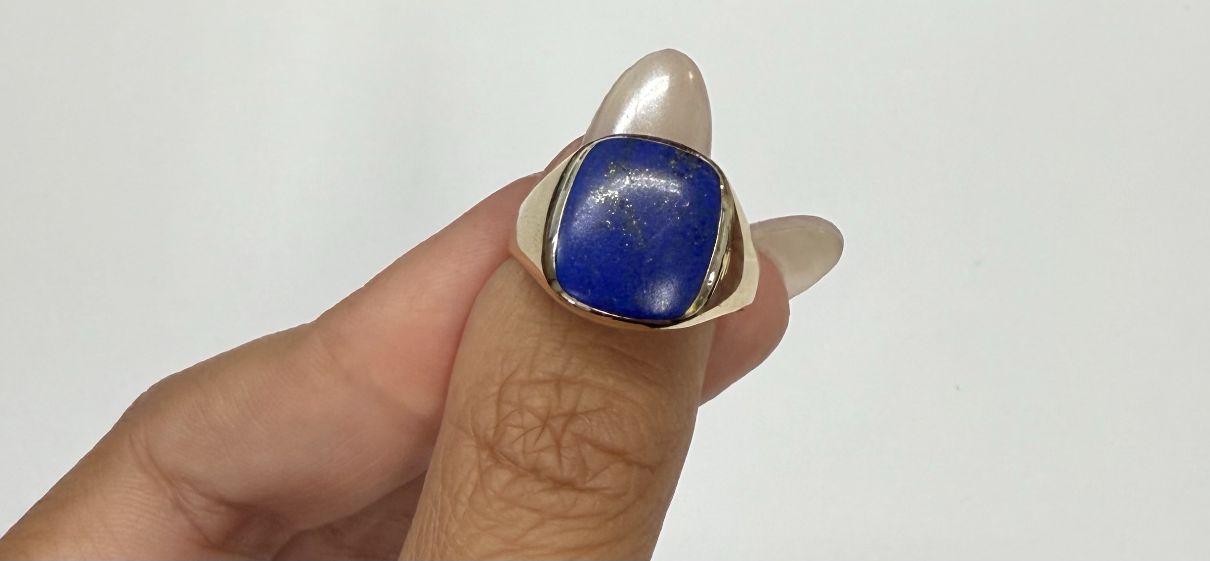Vintage 14k Yellow Gold Genuine Lapis Signet Ring - Image 11