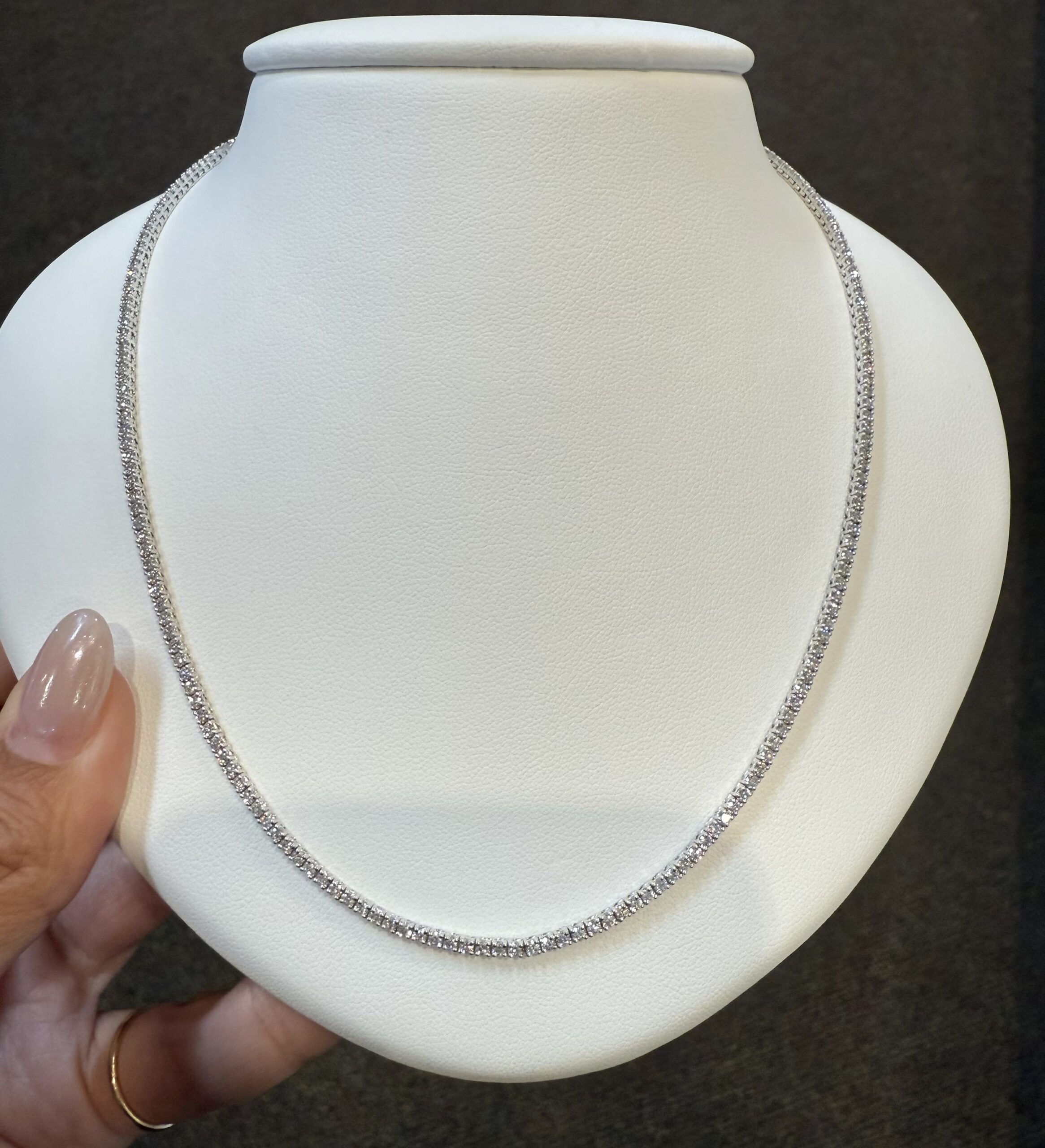 14k White Gold 17" 4.39 Cttw Round Brilliant Cut Diamond Tennis Necklace - Image 2