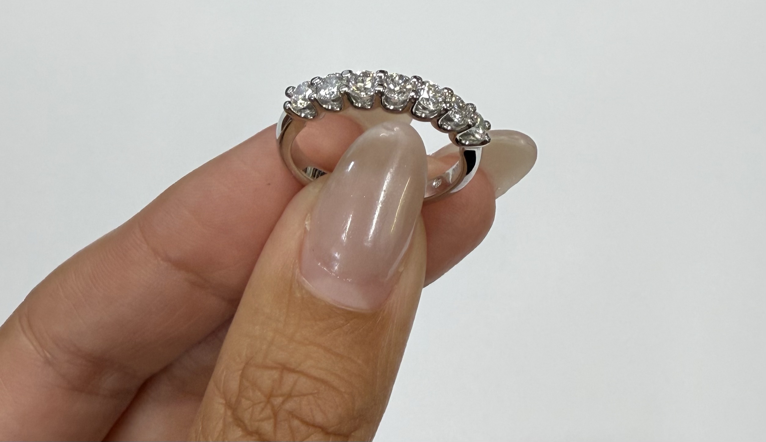 14k White Gold 7 Stone Genuine .70 Cttw Round Brilliant Cut Diamond U Prong Band - Image 40