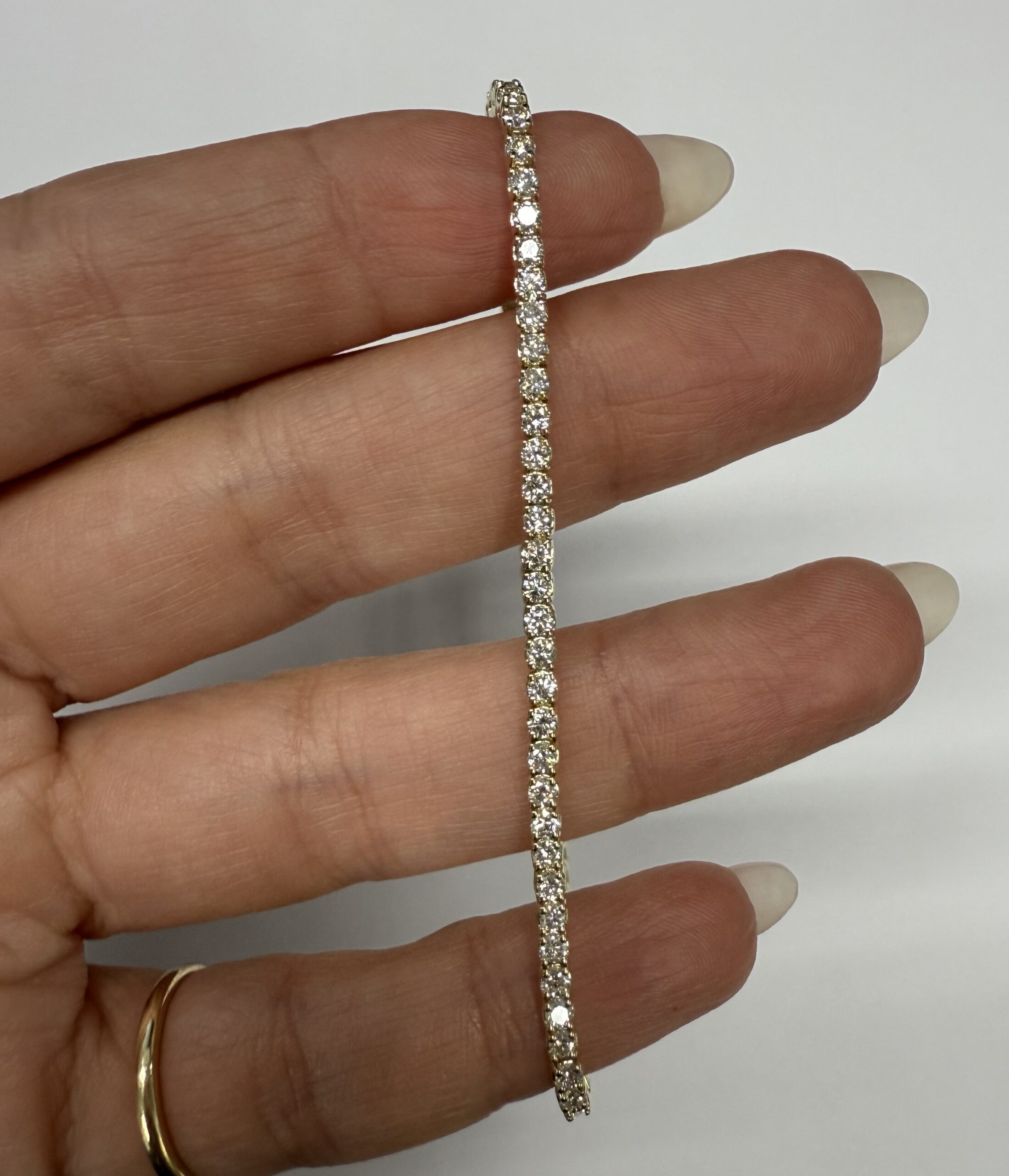 14k Yellow Gold Genuine 2.50 Cttw Round Brilliant Cut Diamond Tennis Bracelet - Image 17