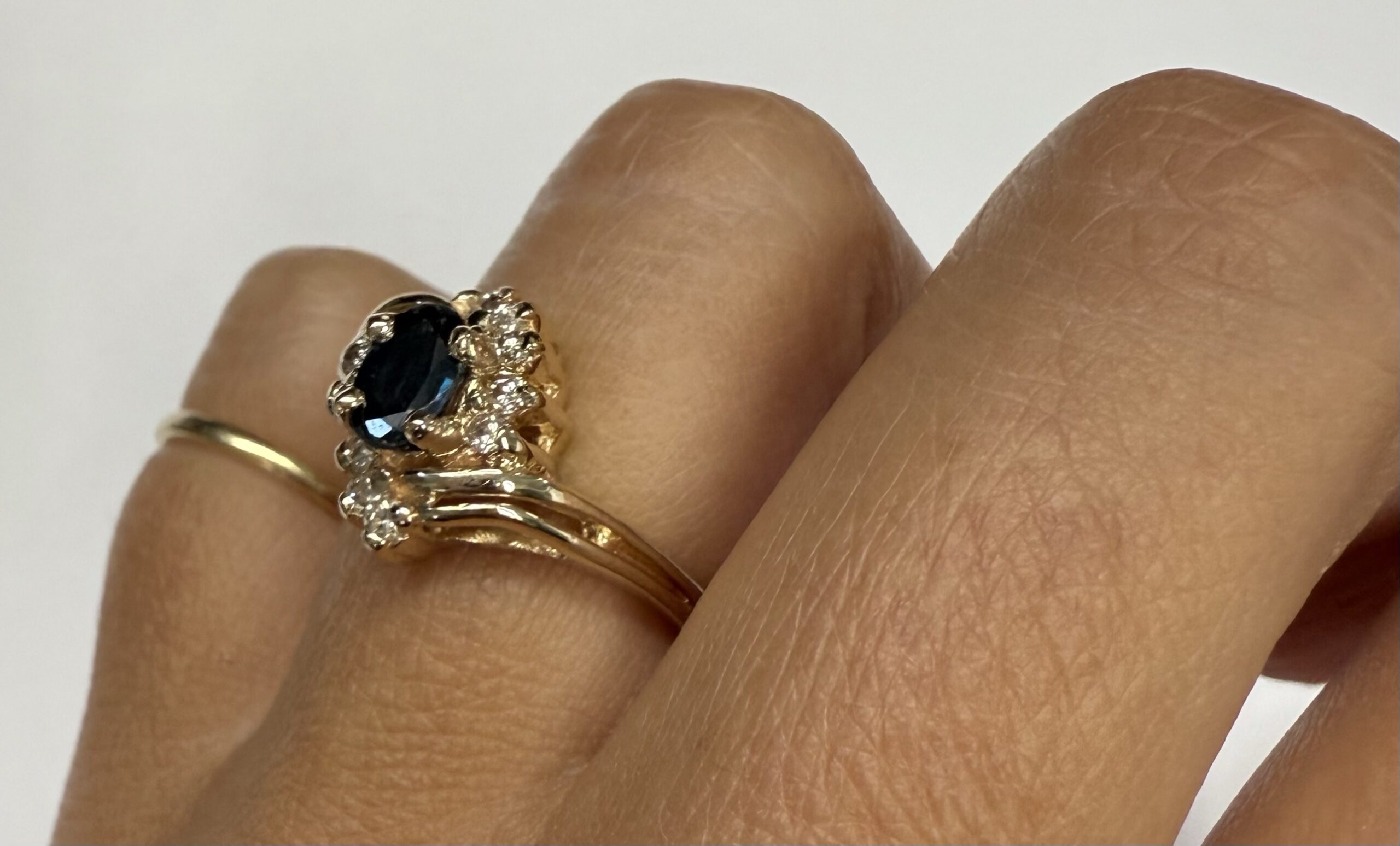 Vintage 14k Yellow Gold Sapphire & Diamond Cluster Ring - Image 14