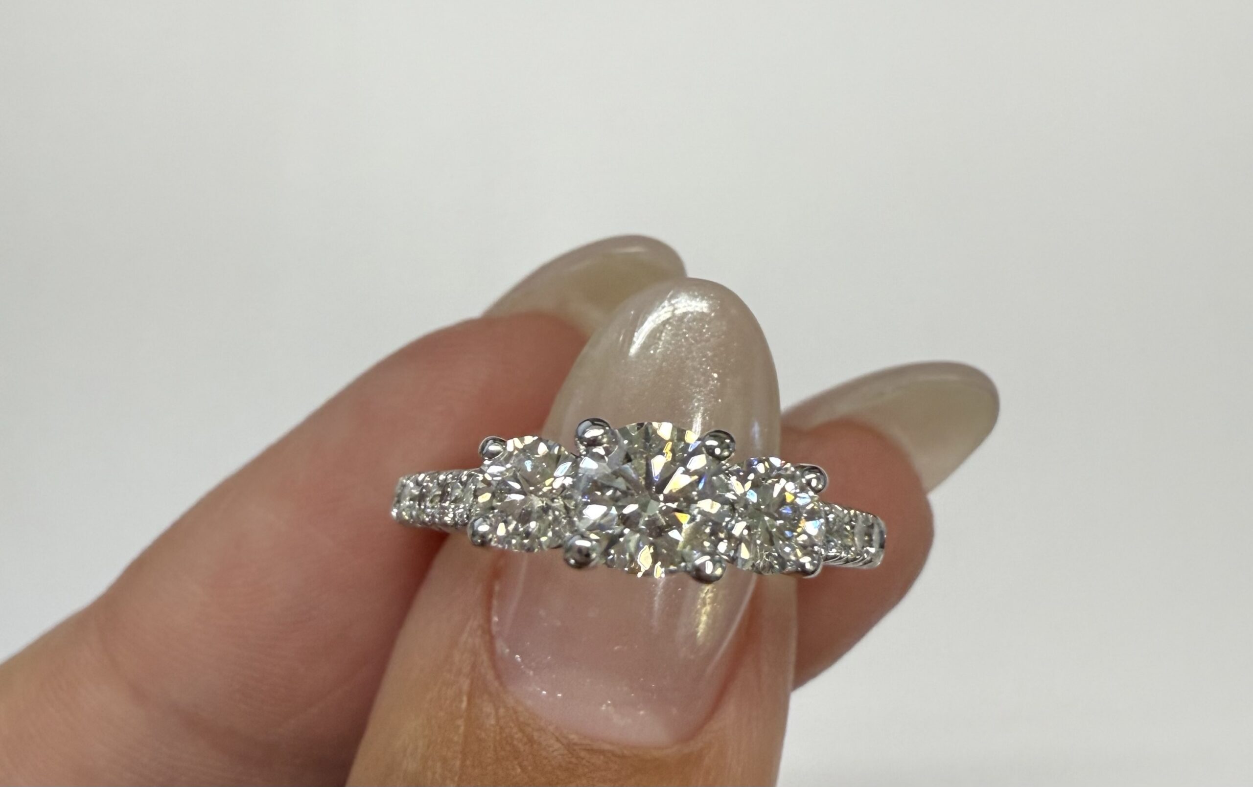 14k White Gold Genuine .80 Cttw Round Brilliant Cut Diamond 3 Stone Ring - Image 12