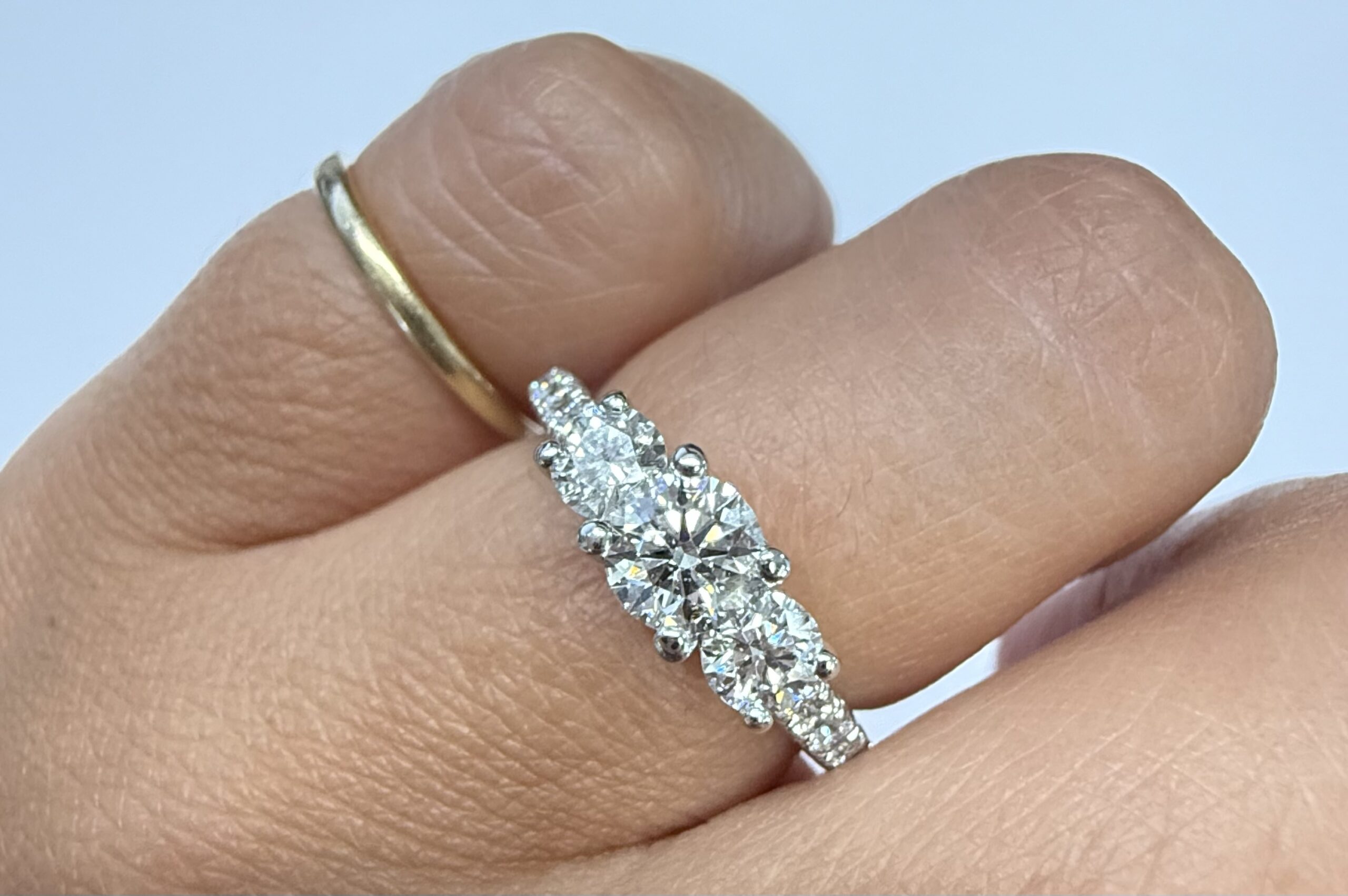 14k White Gold Genuine .80 Cttw Round Brilliant Cut Diamond 3 Stone Ring - Image 25