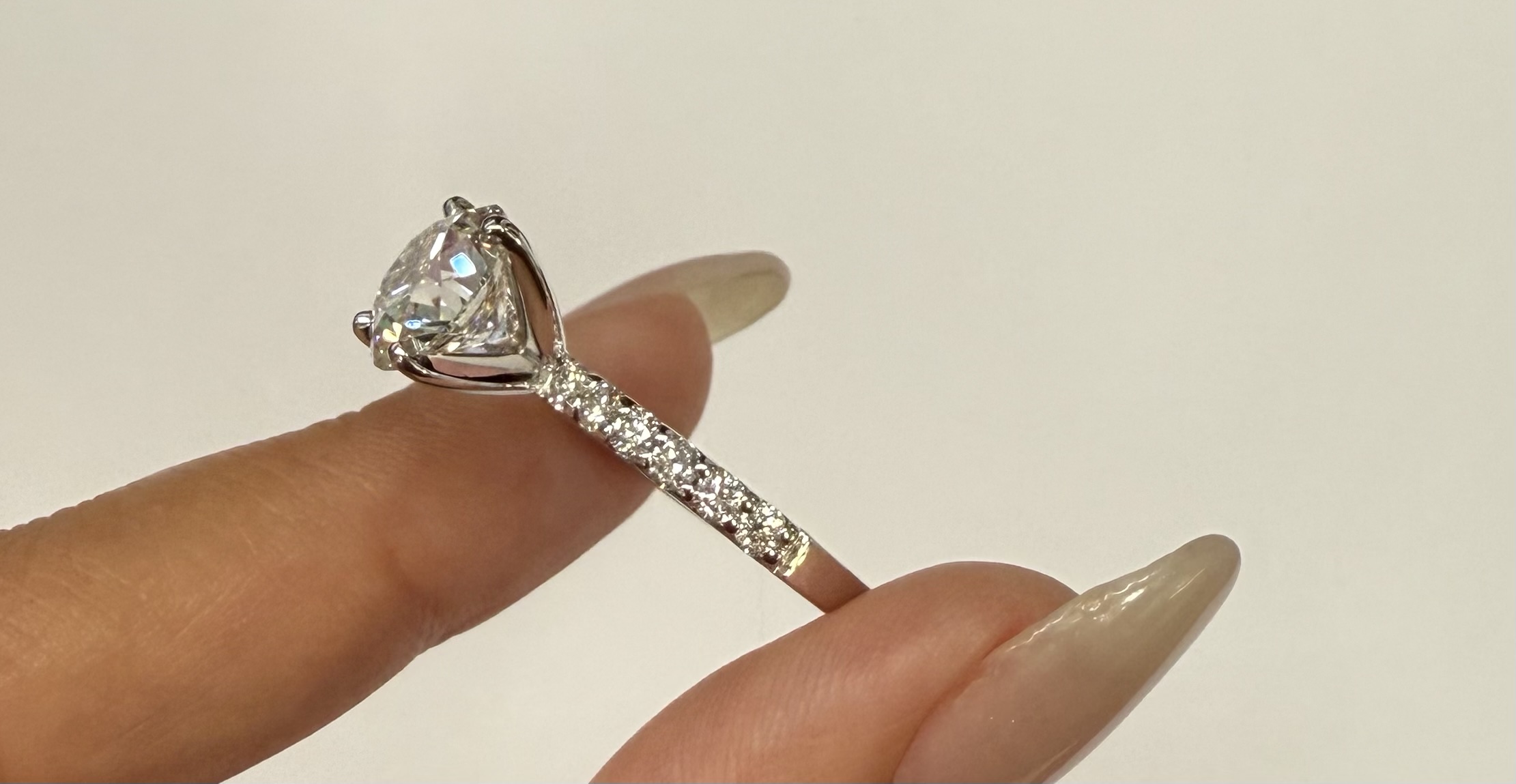 14k White Gold 3.02 Carat Lab Grown Round Brilliant Cut Diamond Solitaire - Image 8