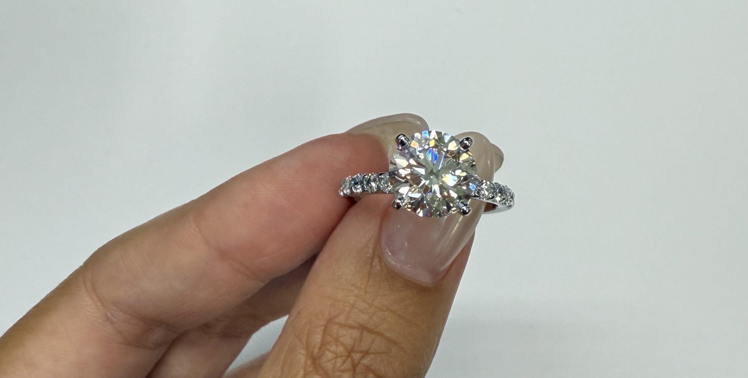 14k White Gold 3.02 Carat Lab Grown Round Brilliant Cut Diamond Solitaire - Image 15