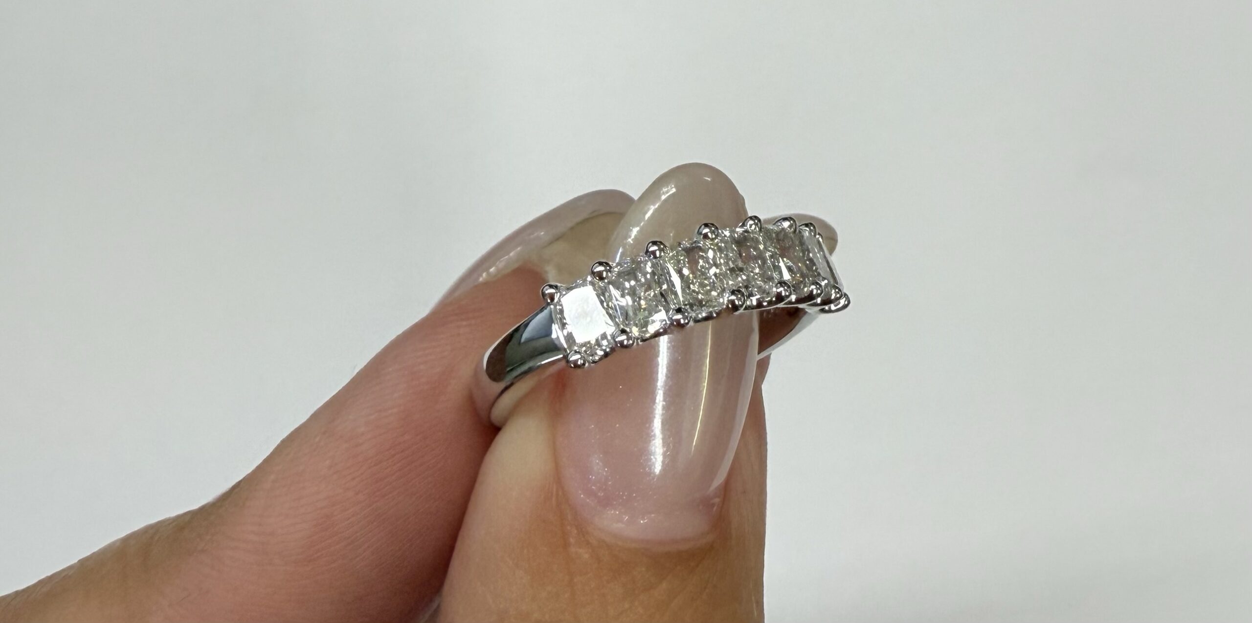 14k White Gold 7 Stone Genuine 1.22 Cttw Radiant Cut Diamond Band - Image 8