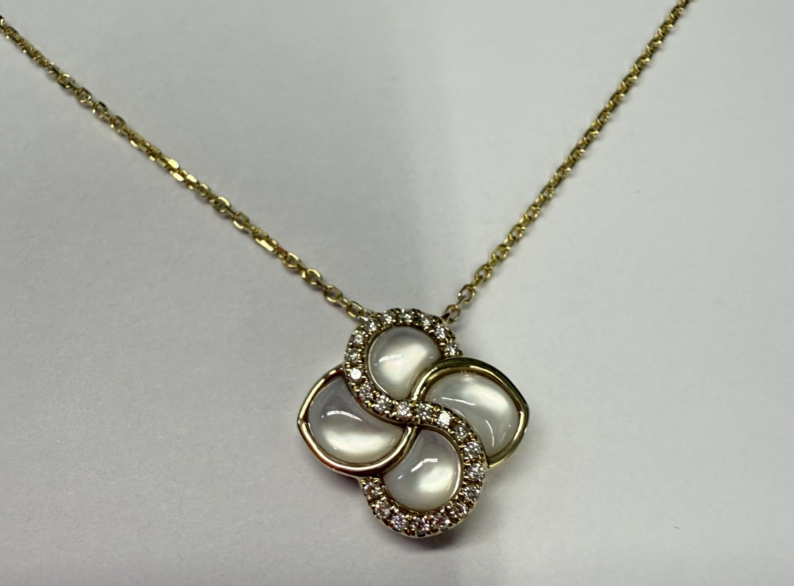 14k Yellow Gold Genuine 1.45 Cttw Mother of Pearl & Diamond Cluster Pendant - Image 4