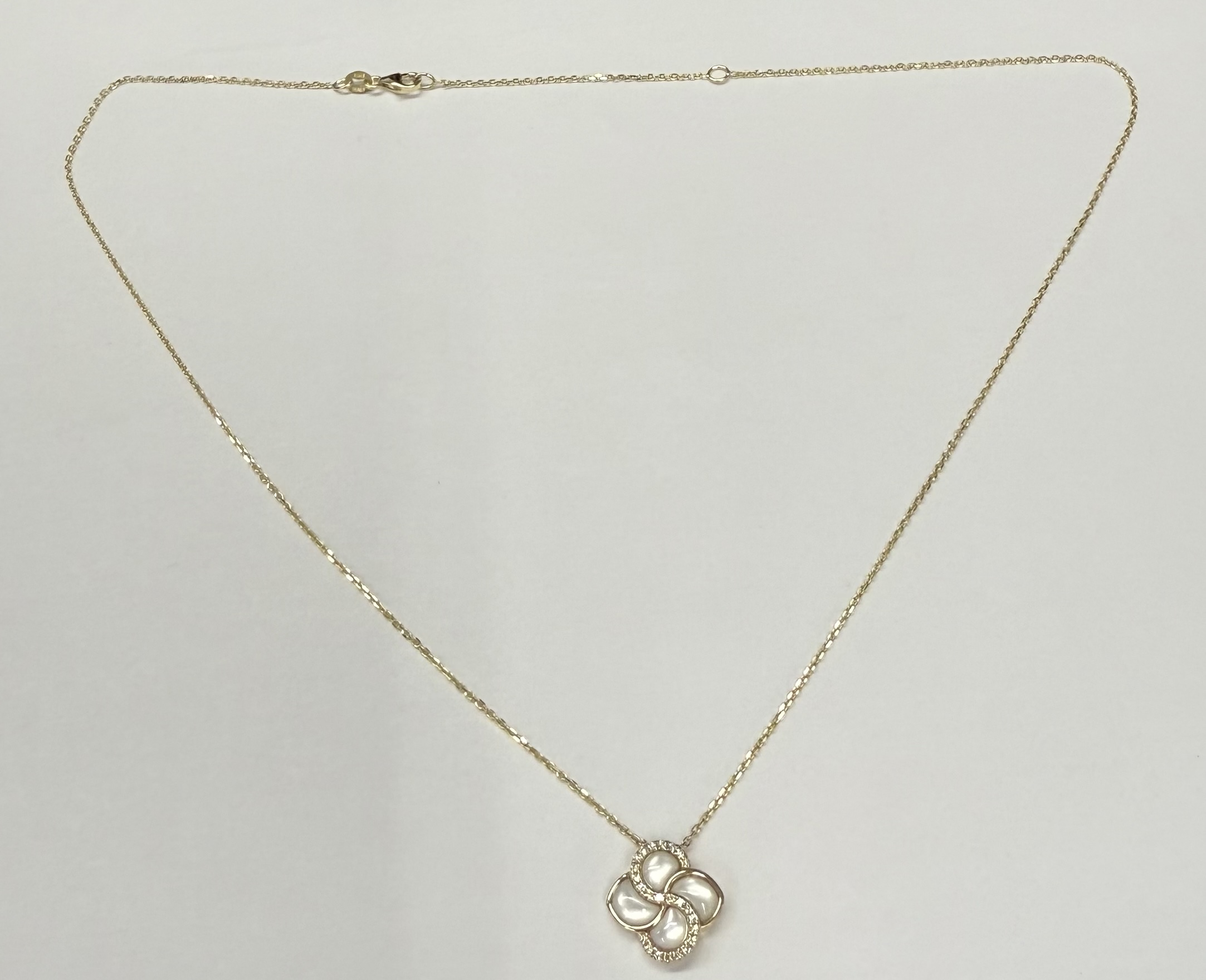 14k Yellow Gold Genuine 1.45 Cttw Mother of Pearl & Diamond Cluster Pendant - Image 11