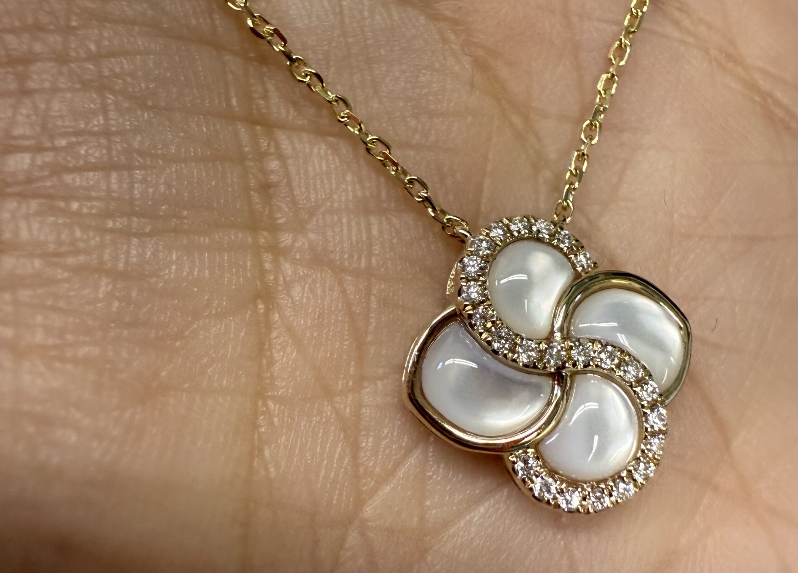 14k Yellow Gold Genuine 1.45 Cttw Mother of Pearl & Diamond Cluster Pendant - Image 18