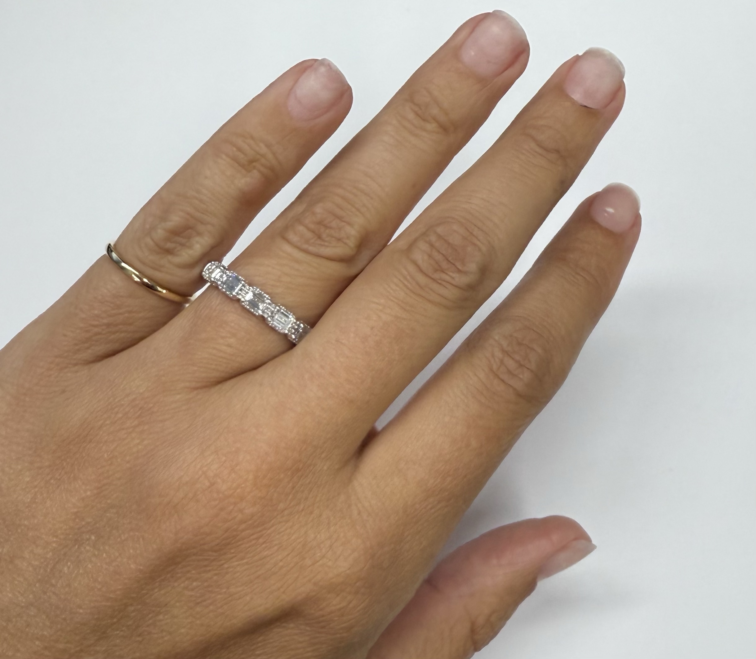 14k White Gold 5 Stone Genuine Lab Grown .80 Cttw Emerald Cut Diamond Band - Image 11