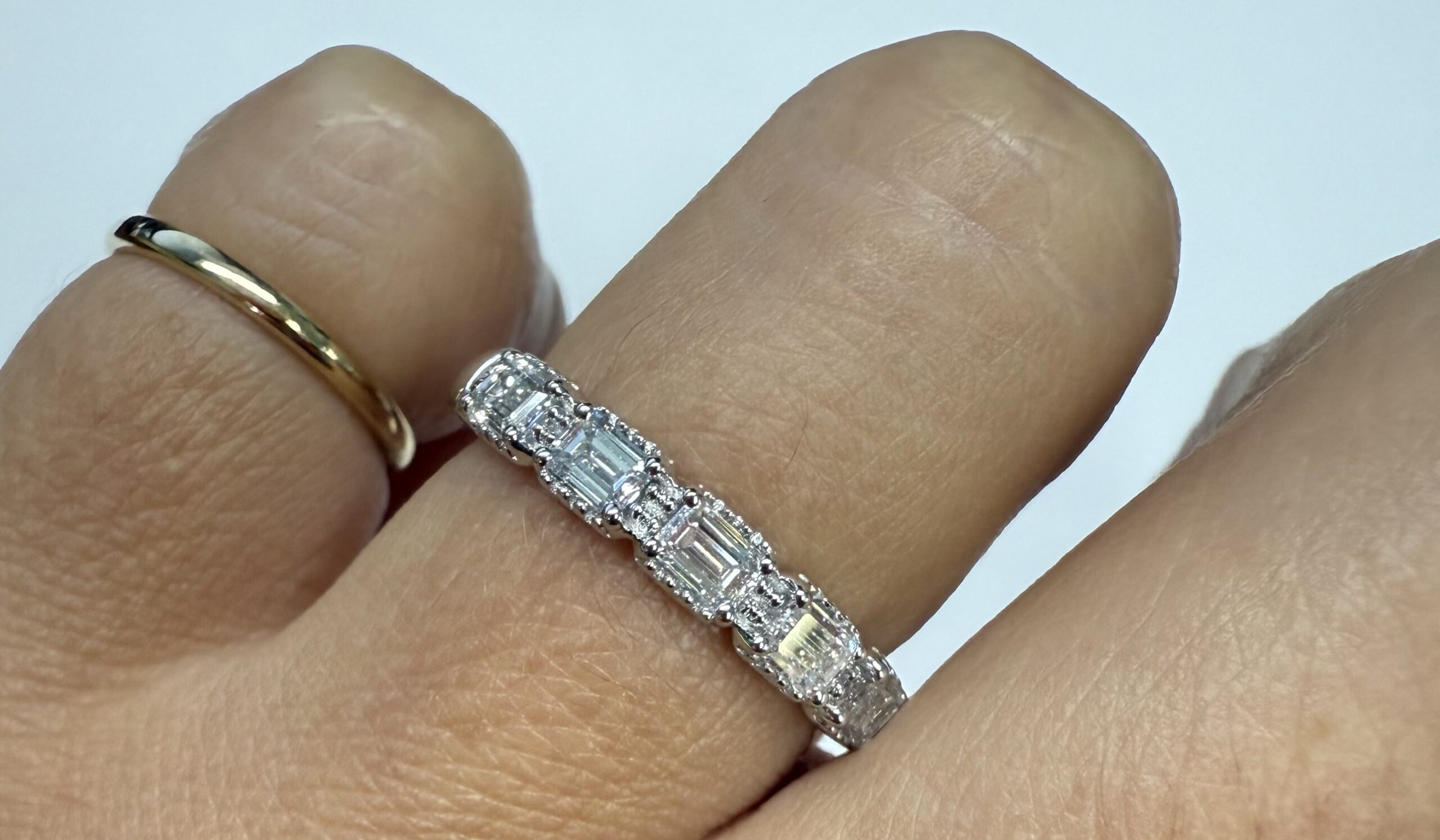 14k White Gold 5 Stone Genuine Lab Grown .80 Cttw Emerald Cut Diamond Band - Image 23