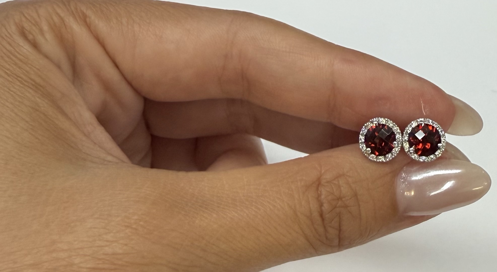 14k White Gold Genuine 1.85 Cttw Garnet & Diamond Halo Pendant - Image 8