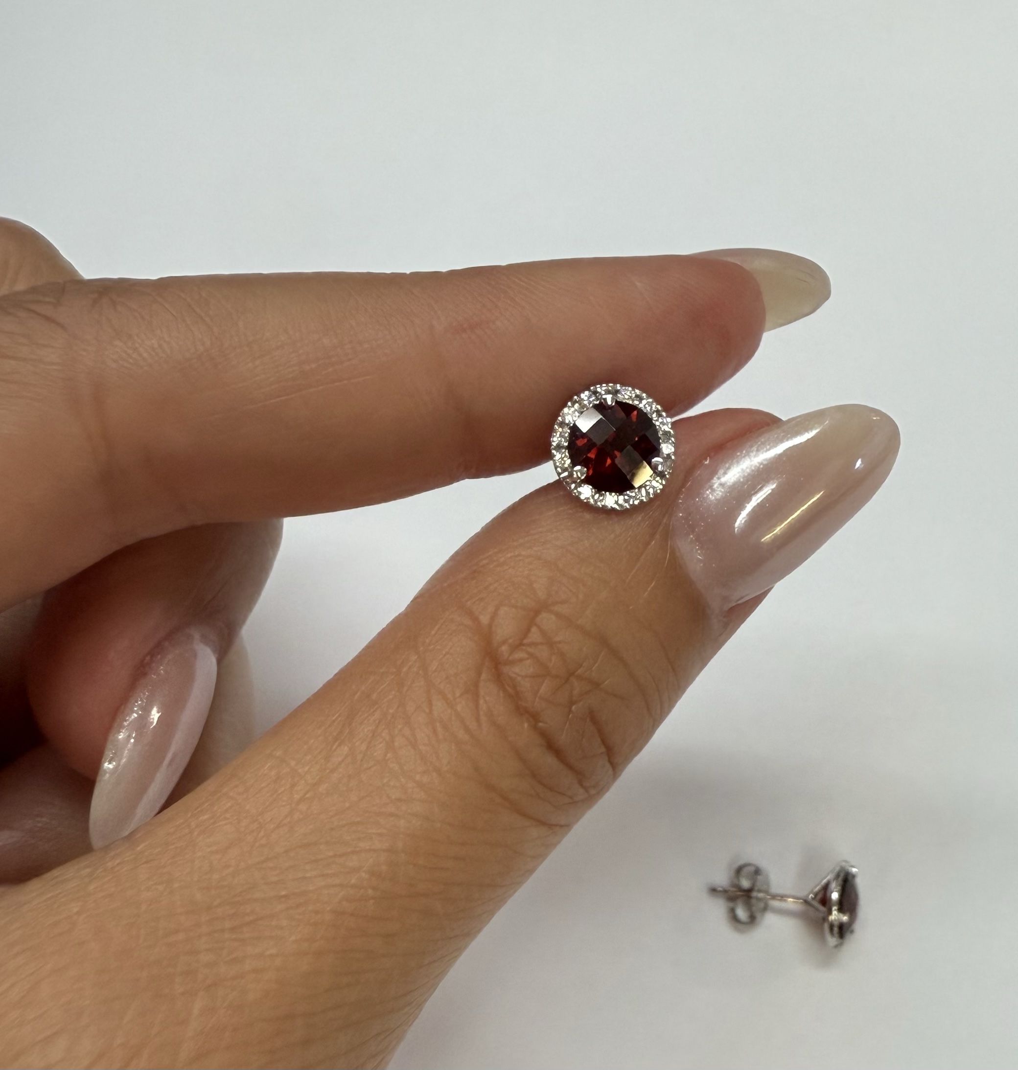 14k White Gold Genuine 1.85 Cttw Garnet & Diamond Halo Pendant - Image 20