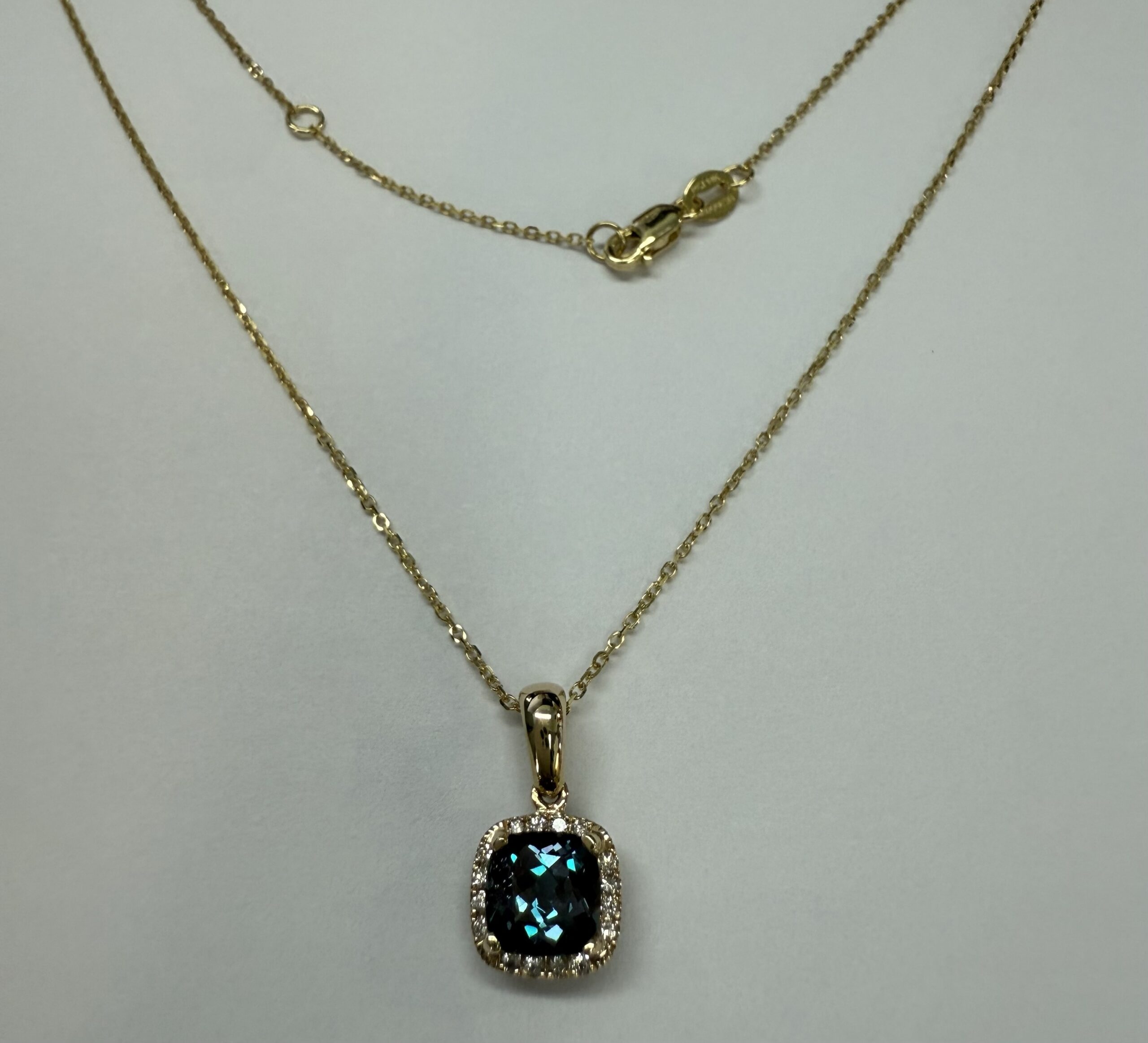 14k Yellow Gold Genuine Laboratory Grown 1.30 Cttw Alexandrite & Diamond Halo Pendant - Image 4