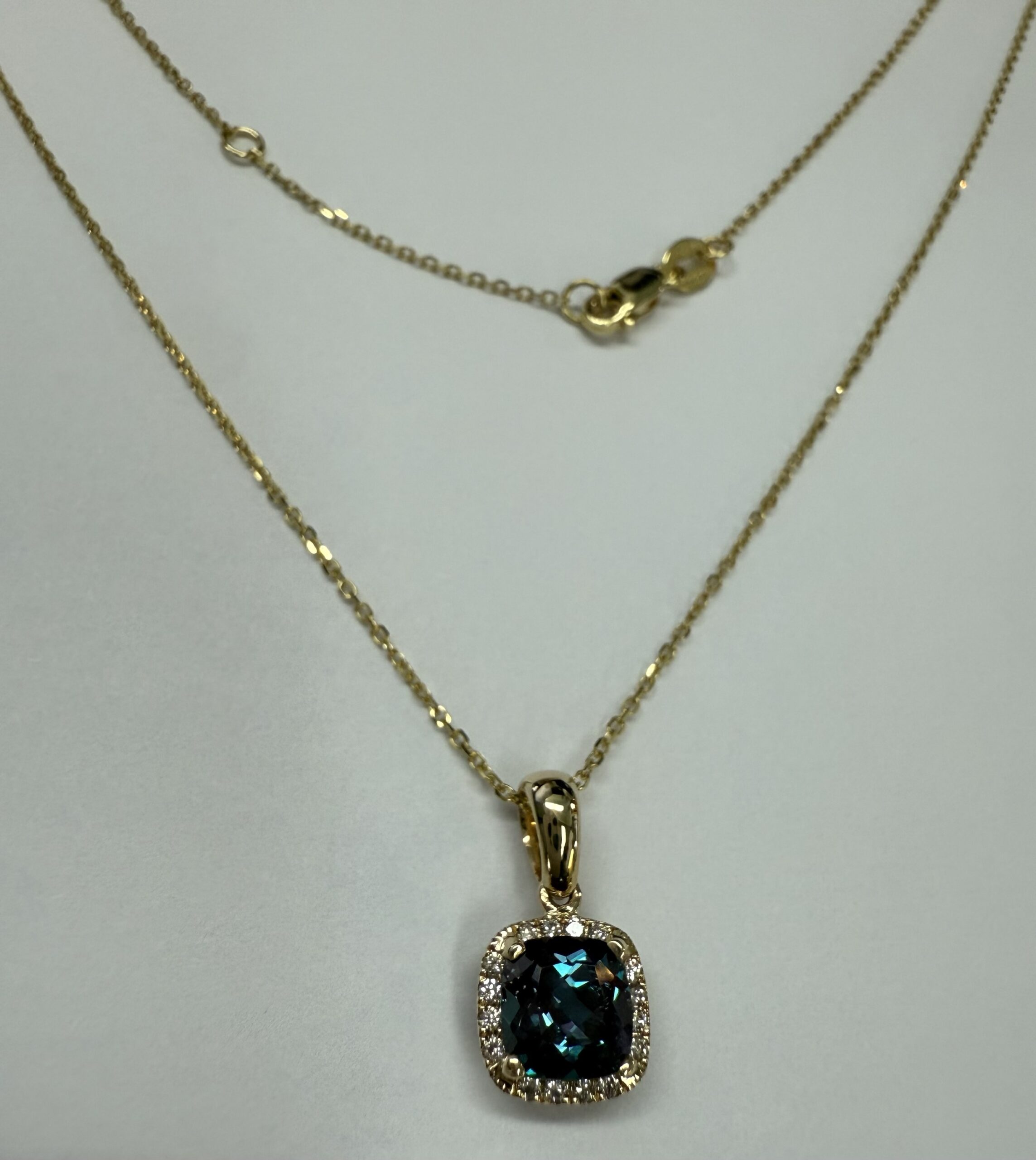 14k Yellow Gold Genuine Laboratory Grown 1.30 Cttw Alexandrite & Diamond Halo Pendant - Image 5