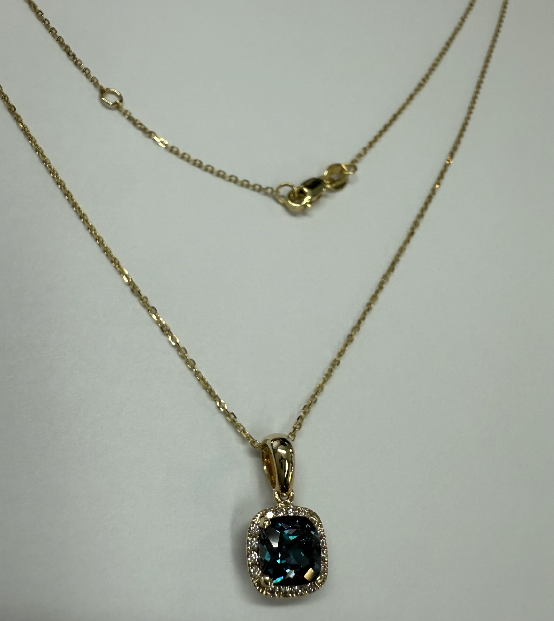 14k Yellow Gold Genuine Laboratory Grown 1.30 Cttw Alexandrite & Diamond Halo Pendant - Image 10