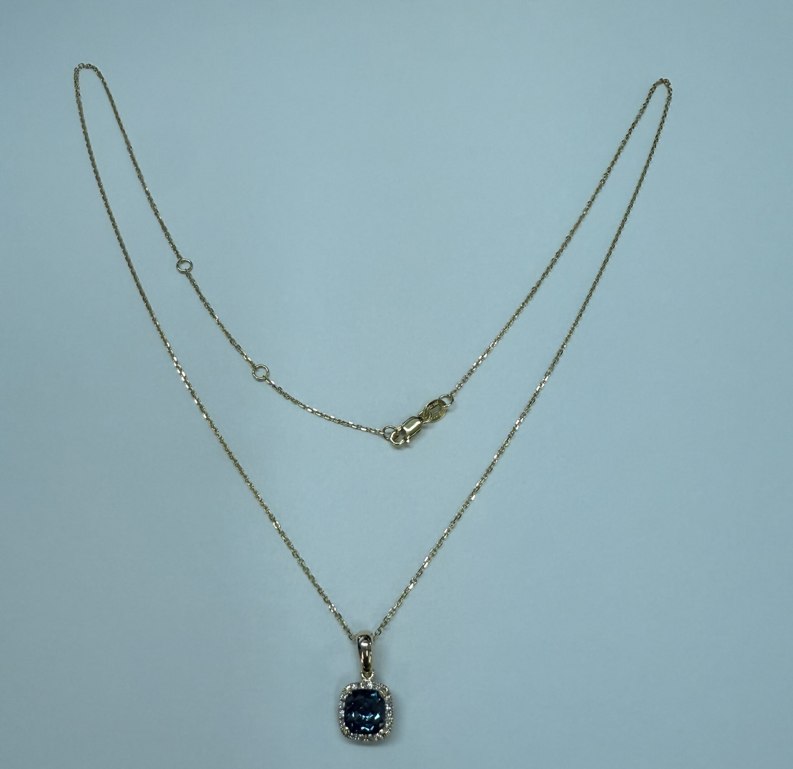 14k Yellow Gold Genuine Laboratory Grown 1.30 Cttw Alexandrite & Diamond Halo Pendant - Image 15