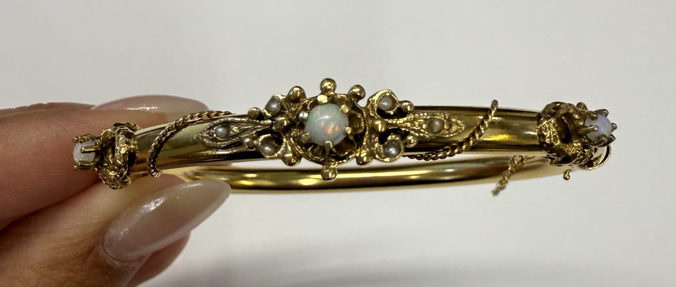 Antique 14k Yellow Gold Bangle Bracelet Set With Genuine Opals & Seed Pearls - Image 7