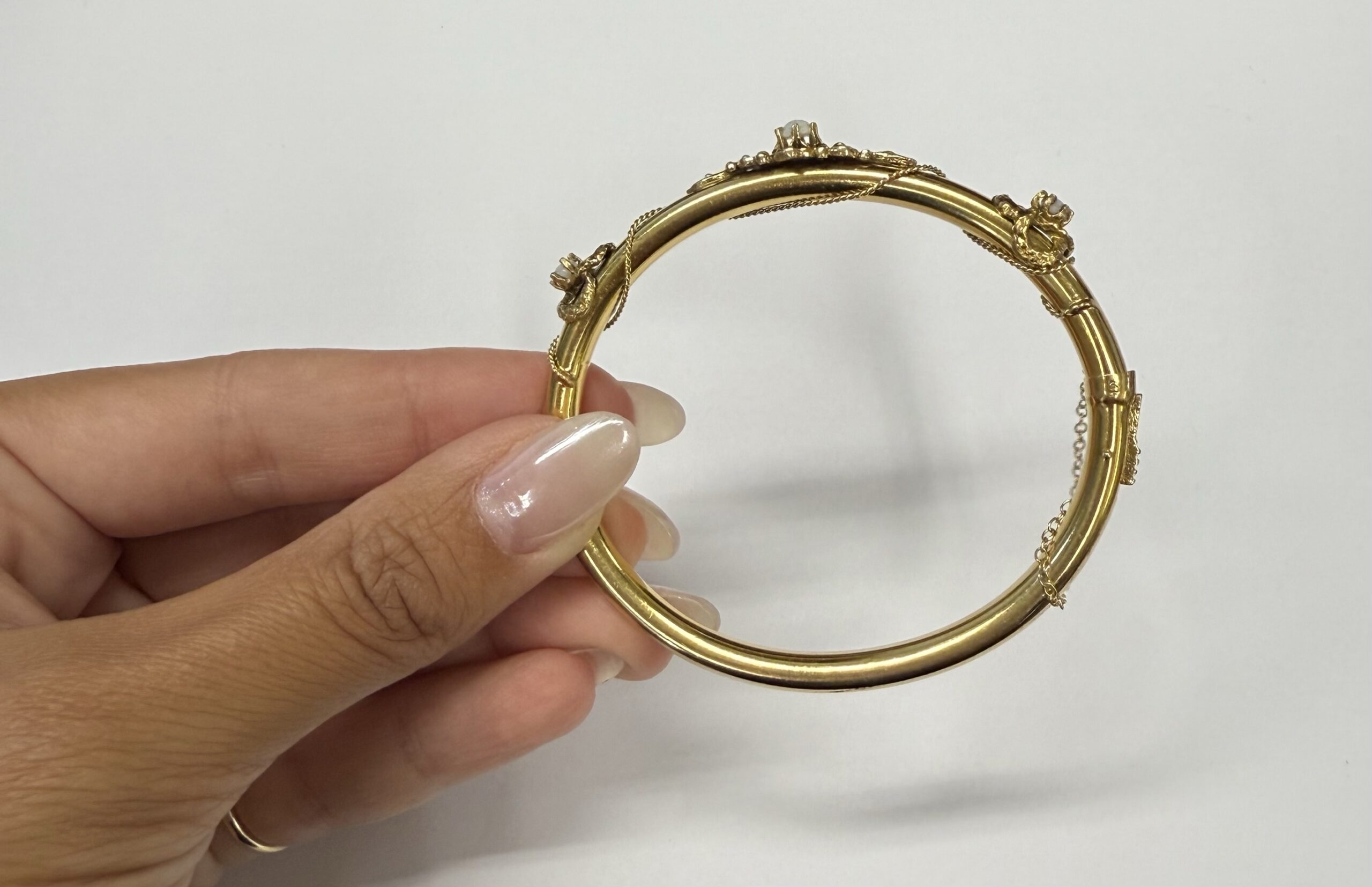 Antique 14k Yellow Gold Bangle Bracelet Set With Genuine Opals & Seed Pearls - Image 16