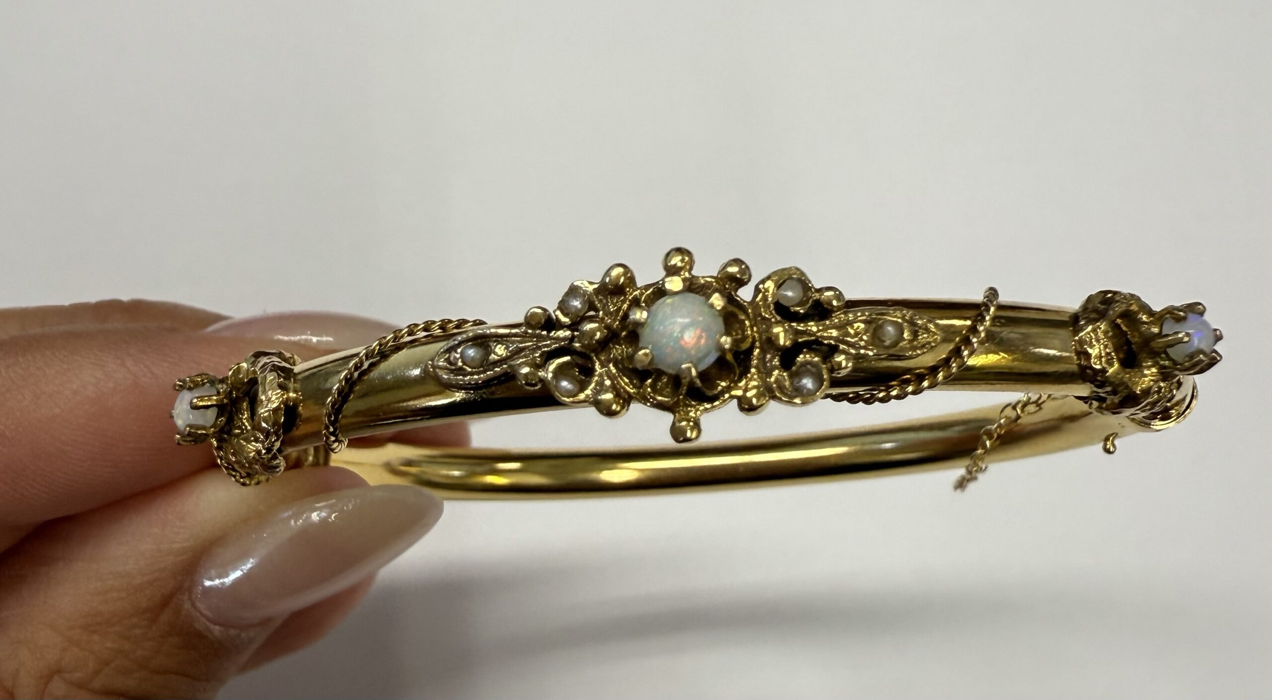 Antique 14k Yellow Gold Bangle Bracelet Set With Genuine Opals & Seed Pearls - Image 14